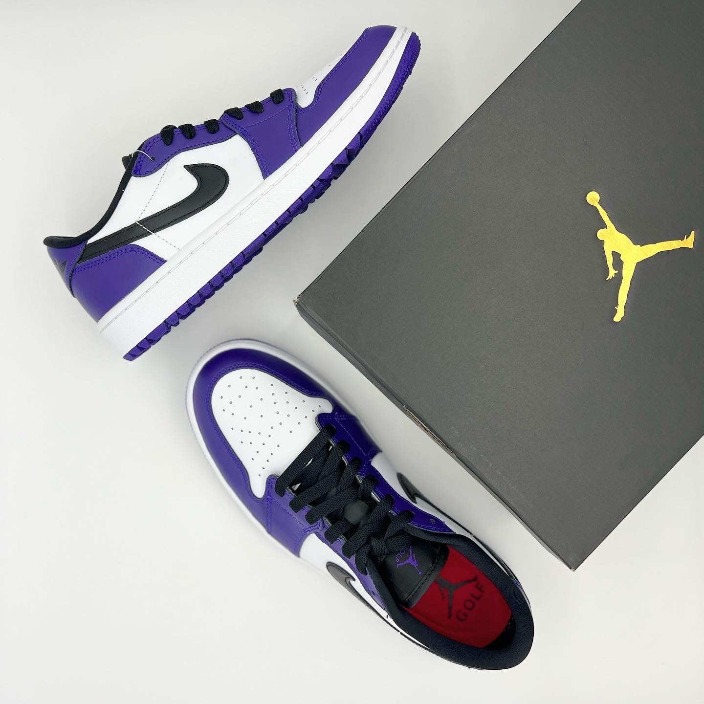 Jordan 1 Low Golf Court Purple 착용 스타일 - 5