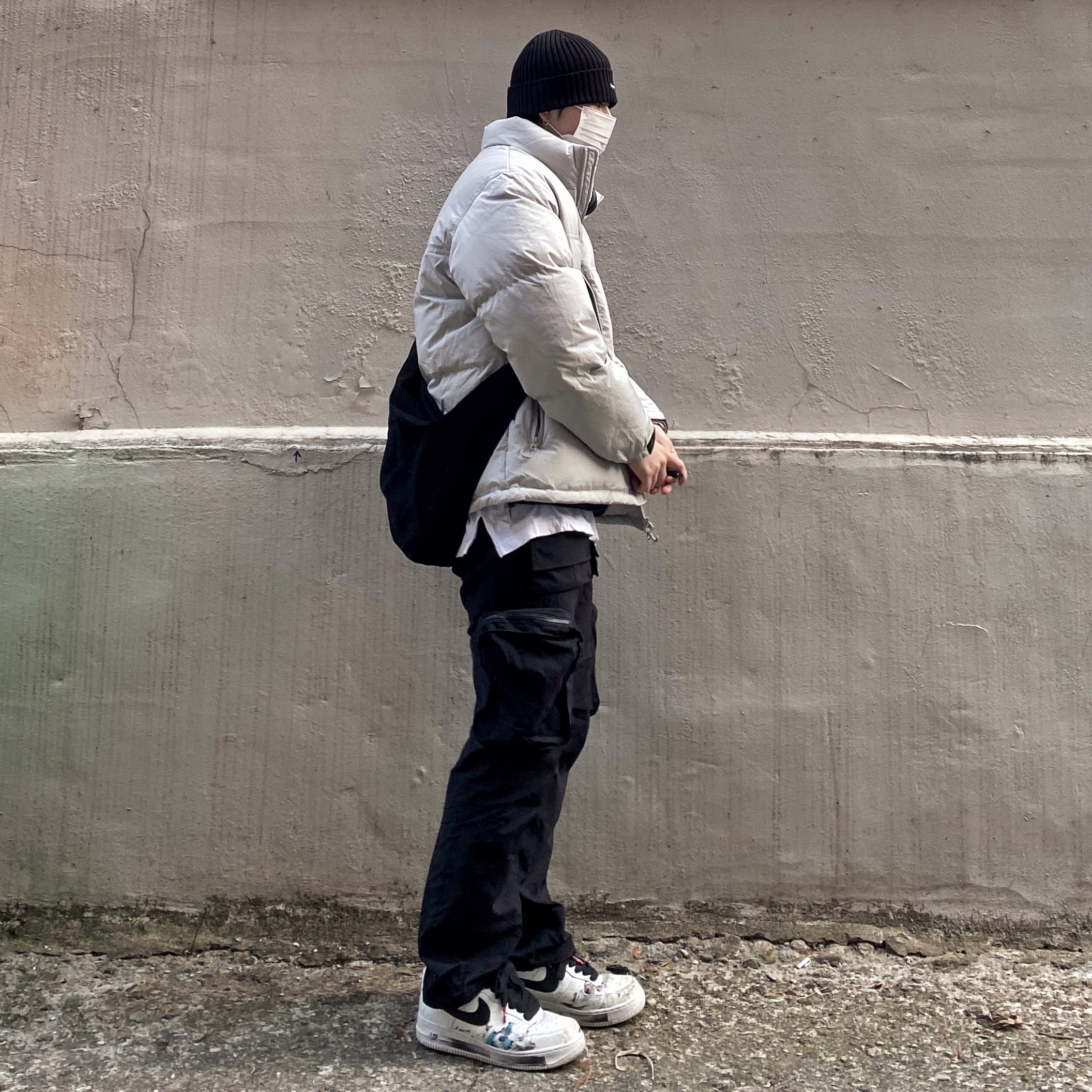 Supreme Overdyed Beanie Black, Nike x Peaceminusone Air Force 1 Low Para-Noise 2.0 착용 스타일