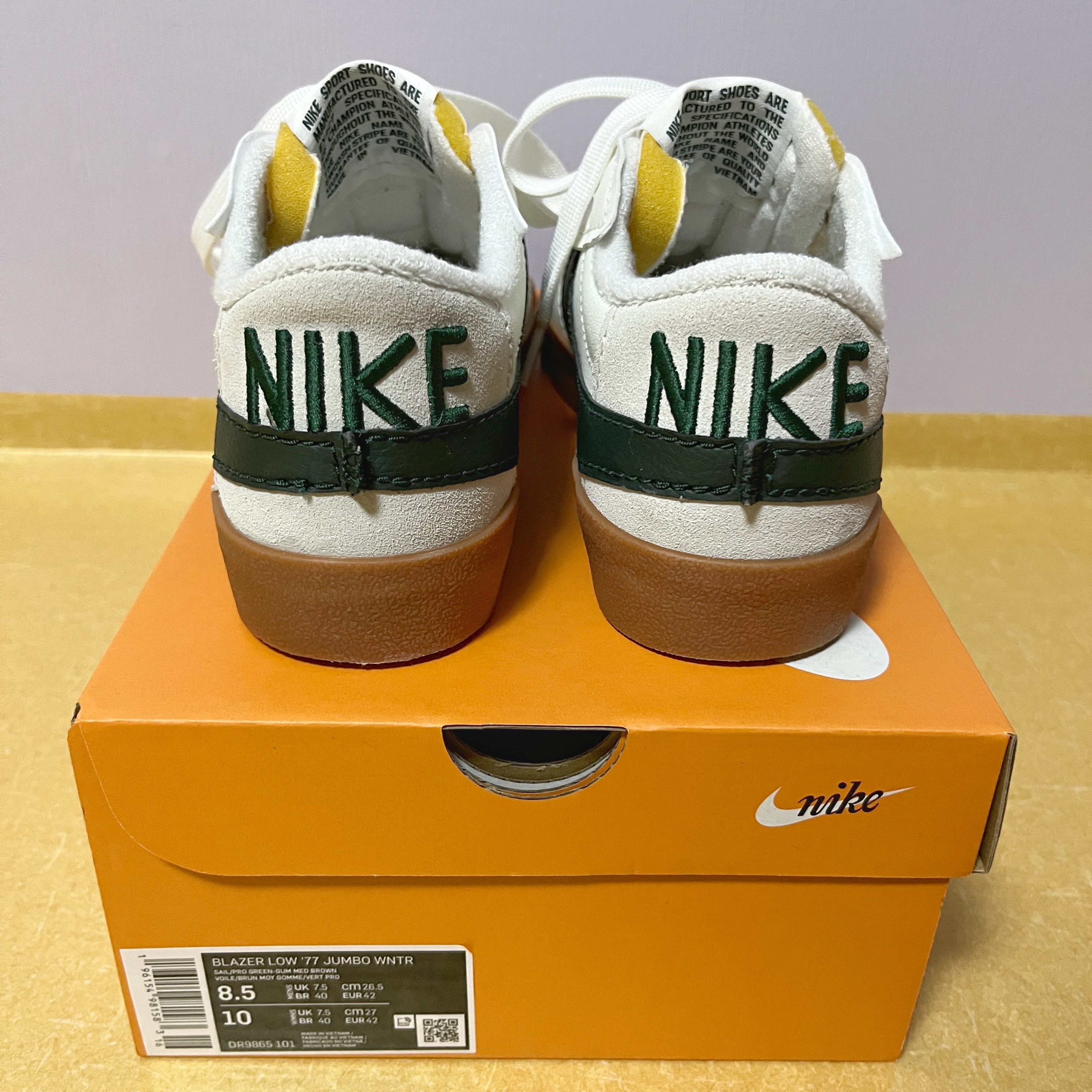 Nike Blazer Low '77 Jumbo Sail Pro Green 착용 스타일 - 2