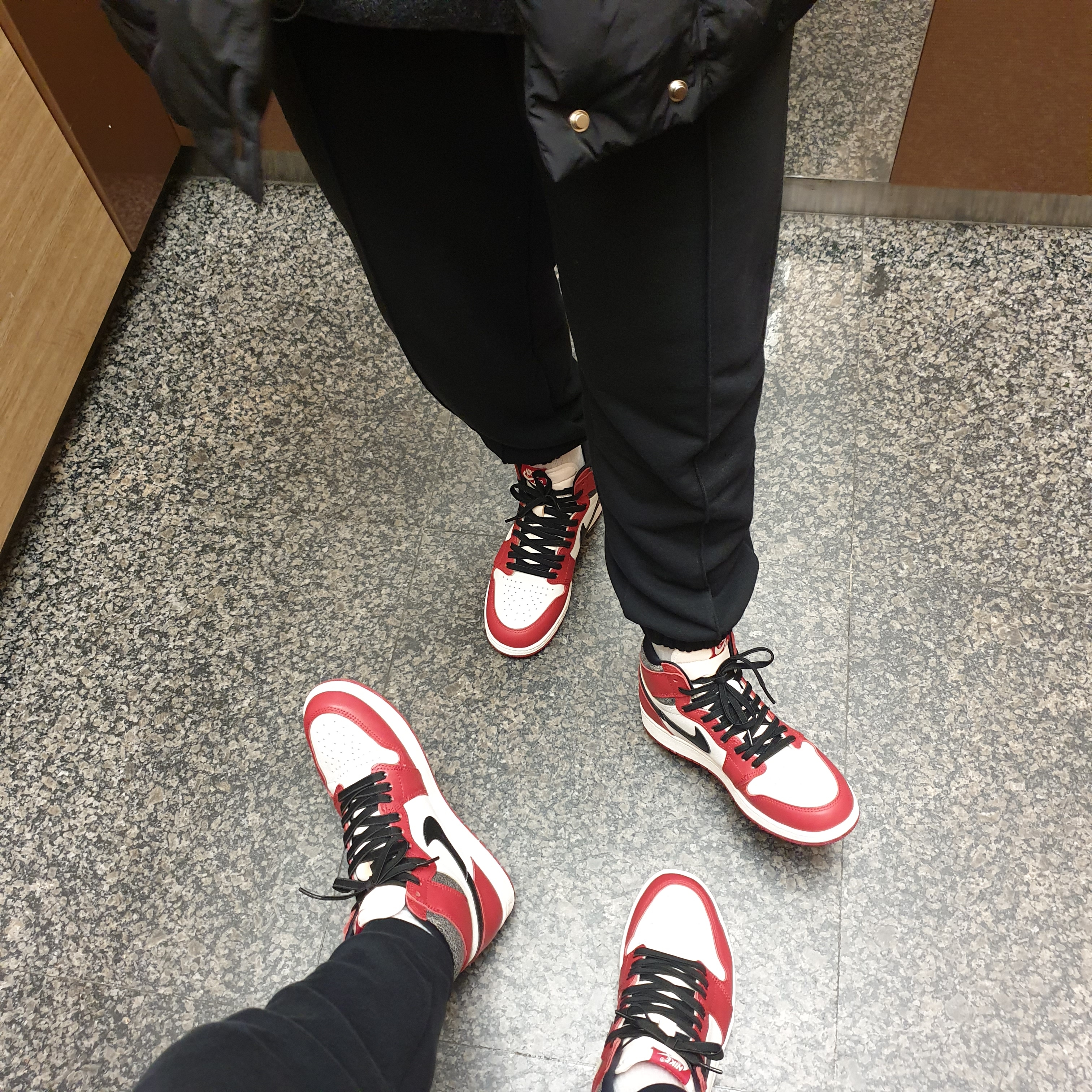 Jordan 1 Retro High OG Chicago 2022, (GS) Jordan 1 Retro High OG Chicago 2022 착용 스타일