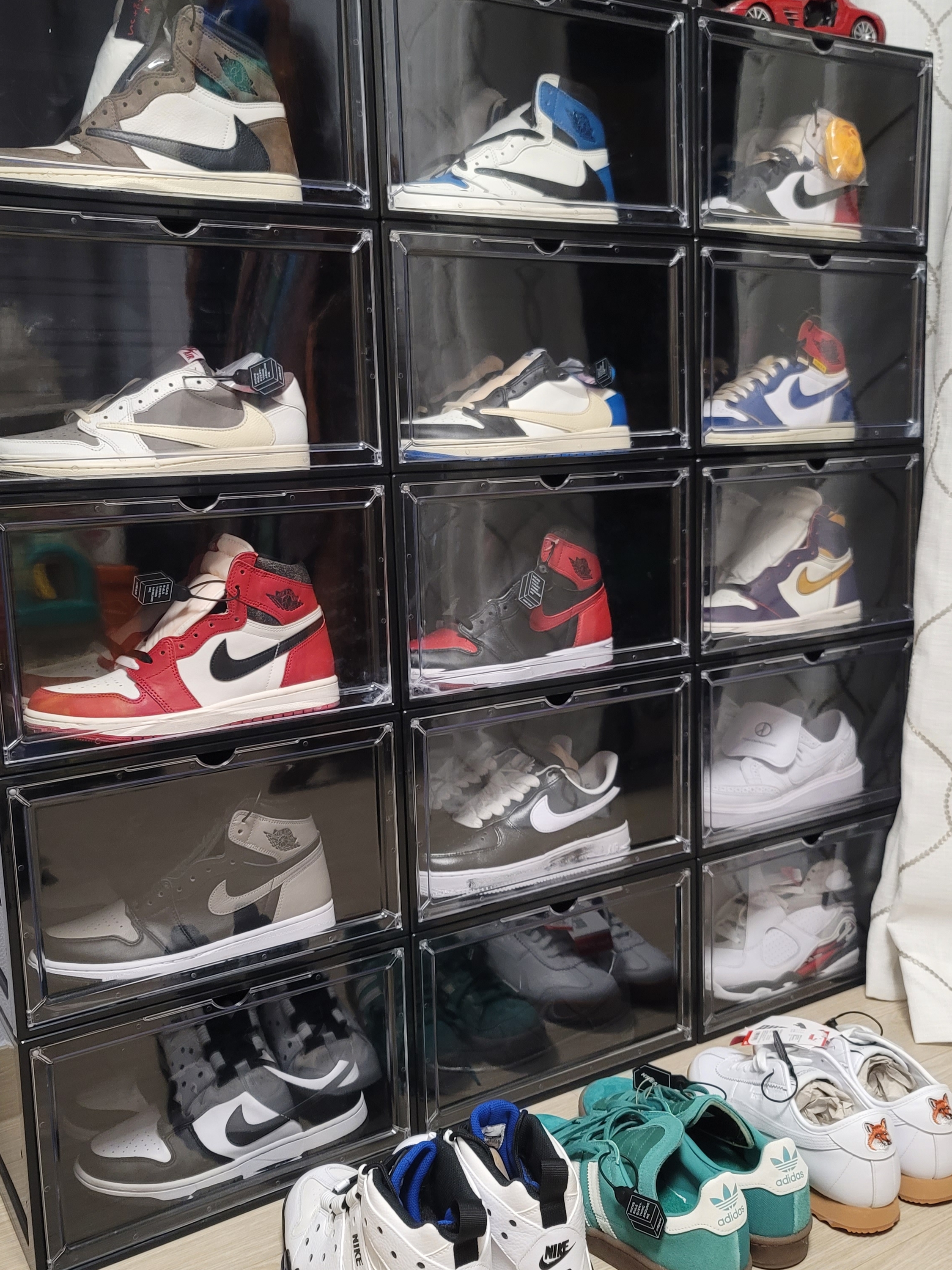 Jordan 1 Retro High OG Shadow 2018 착용 스타일 - 2