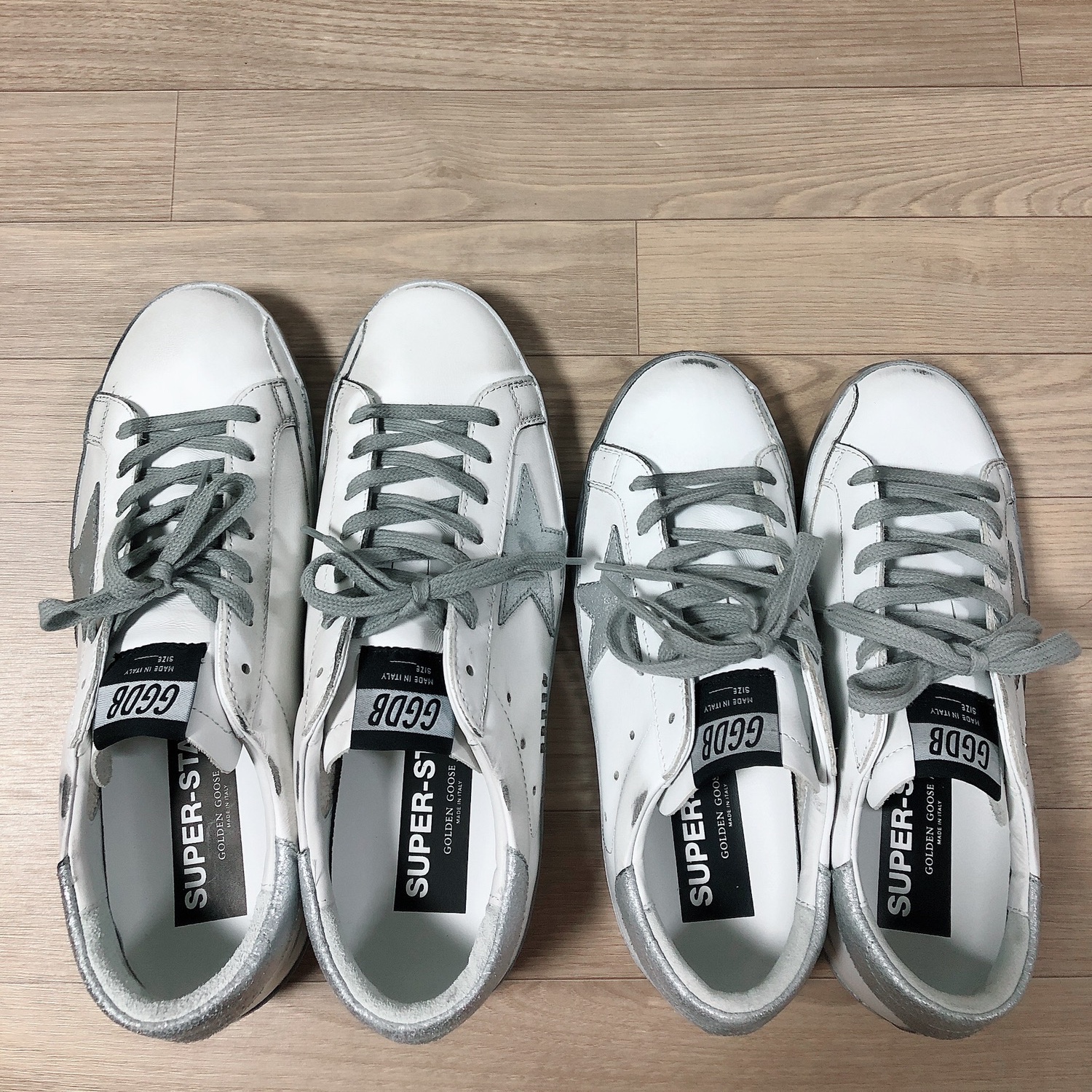 Golden Goose Superstar White Silver Heel Tab Sneakers, (W) Golden Goose Superstar White Silver Heel Tab Sneakers 착용 스타일