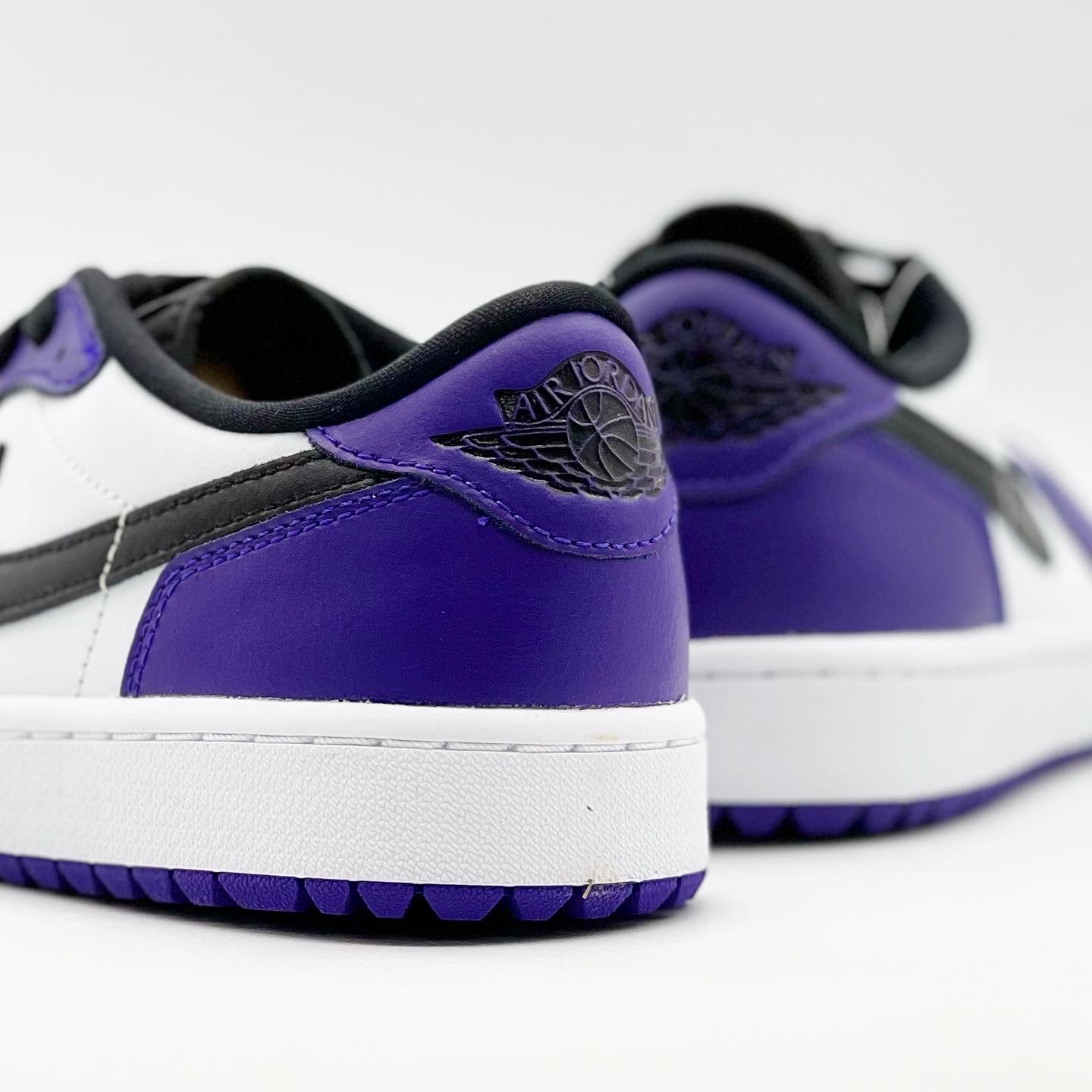 Jordan 1 Low Golf Court Purple 착용 스타일 - 3