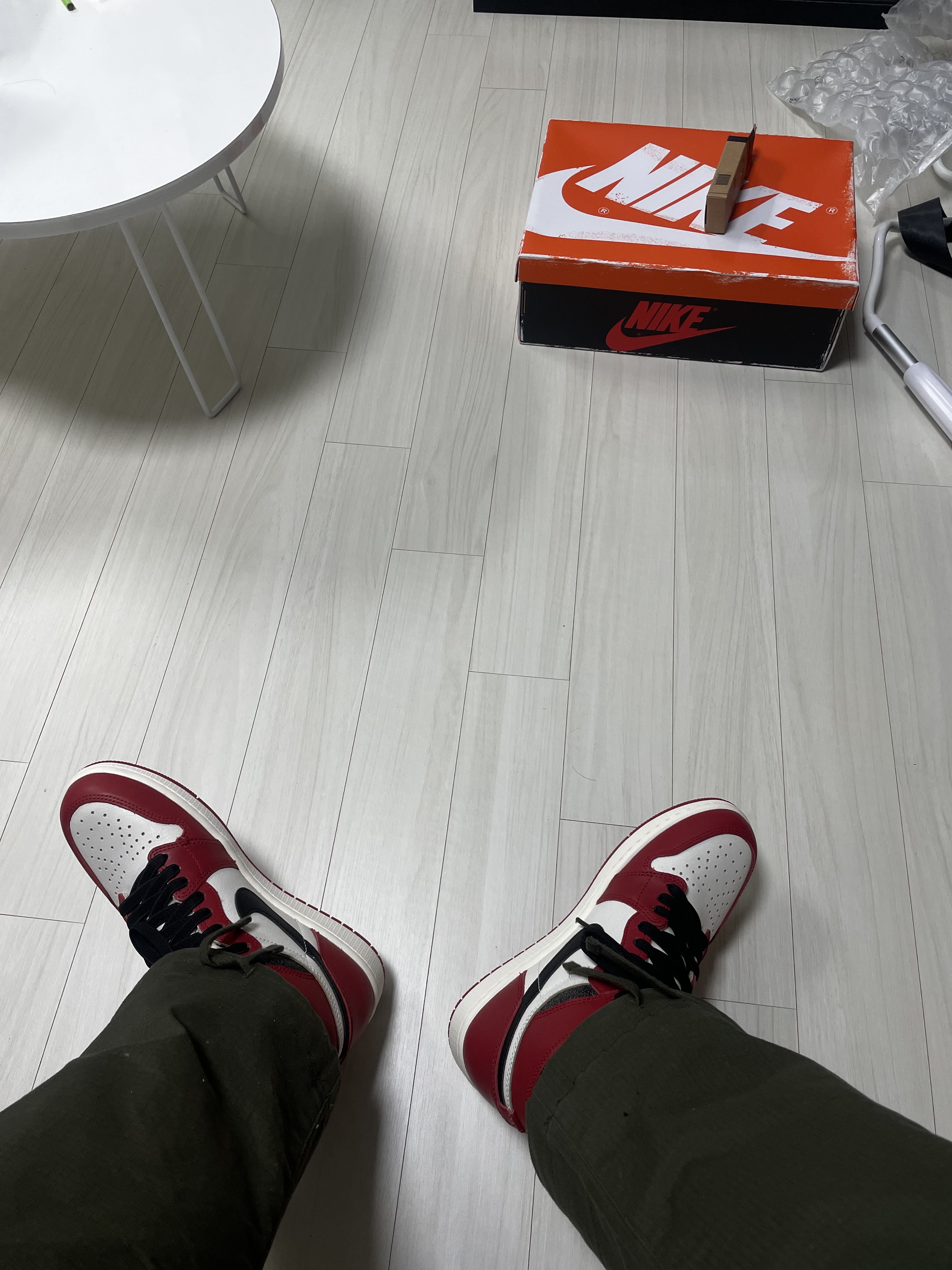 Jordan 1 Retro High OG Chicago 2022 착용 스타일 - 2