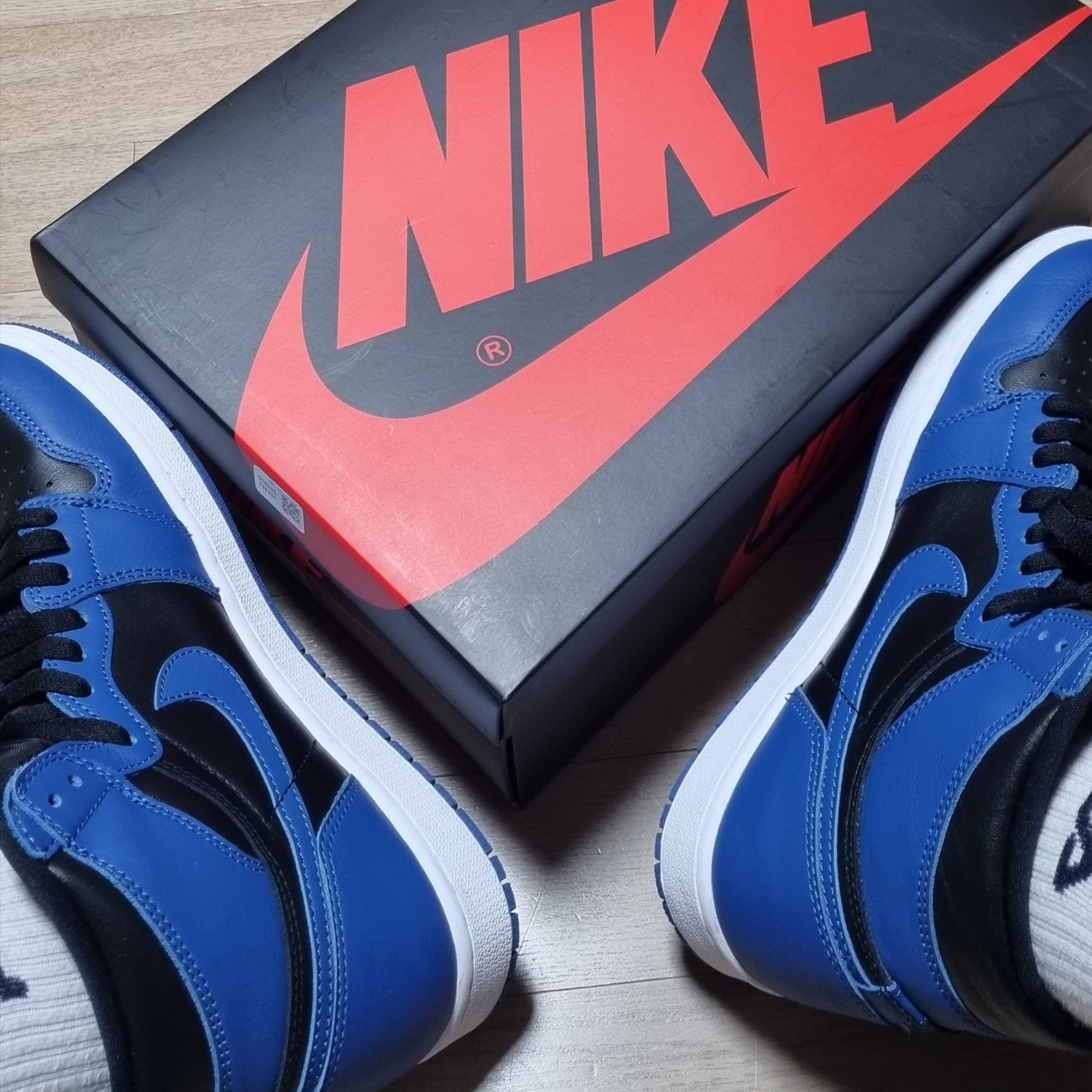 Jordan 1 Retro High OG Dark Marina Blue 착용 스타일