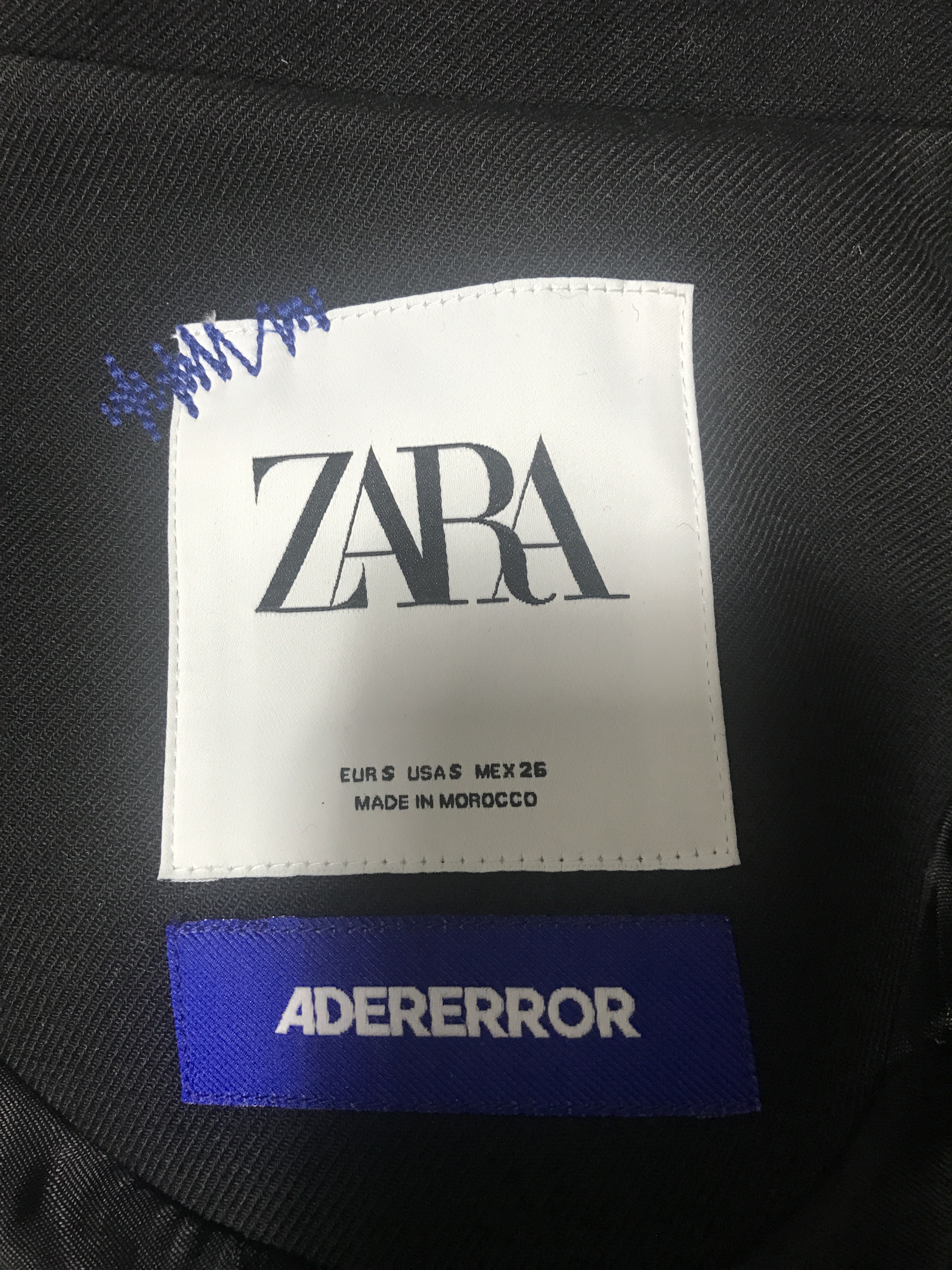 Zara x Ader Error Oversize Collar Bomber Jacket Black 착용 스타일 - 1