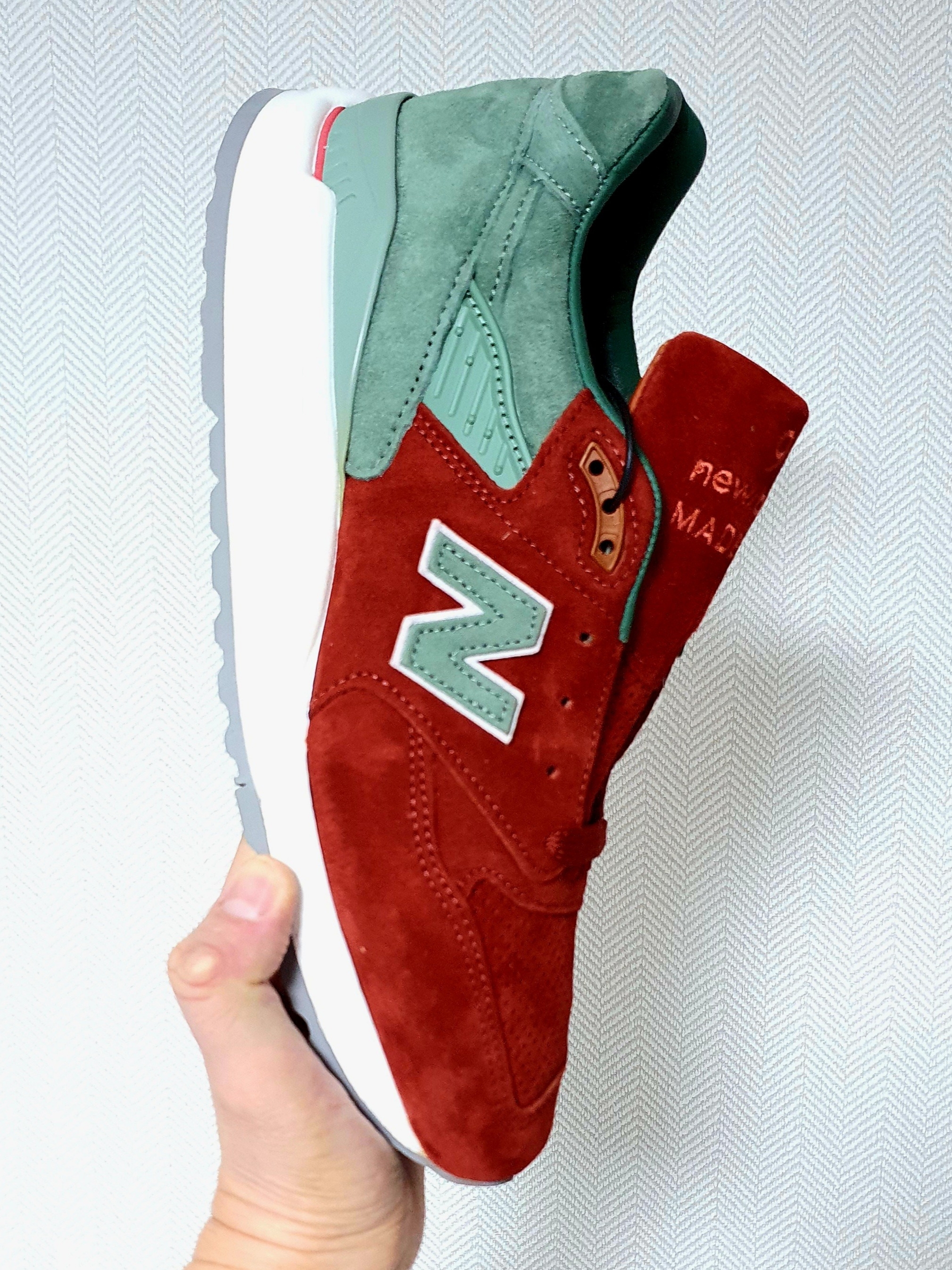 New Balance x Concepts 998 Made in USA City Rivalry Boston 착용 스타일 - 4