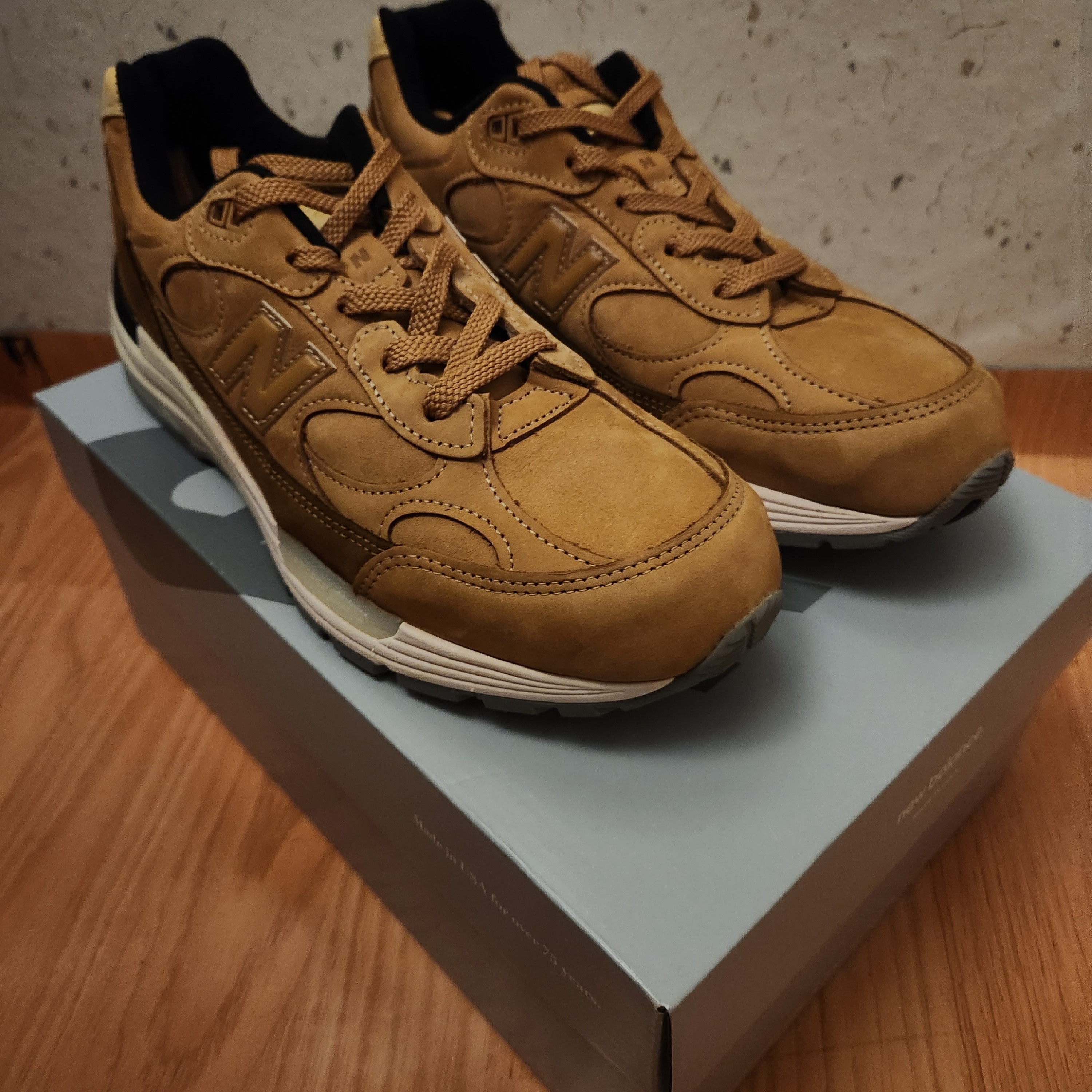 New Balance 992 Made in USA Brown 착용 스타일