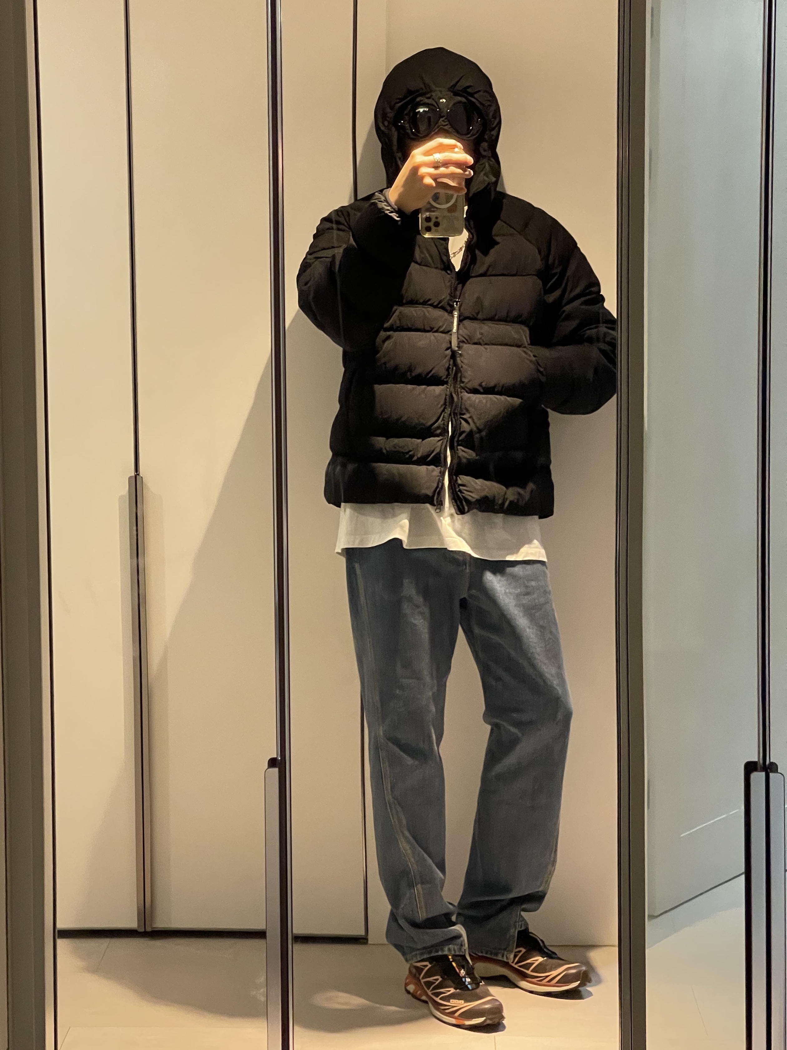C.P. Company Eco-Chrome R Hooded Down Goggle Jacket Black - 22FW, Salomon XT-6 Delicioso Chocolate Fondant 착용 스타일