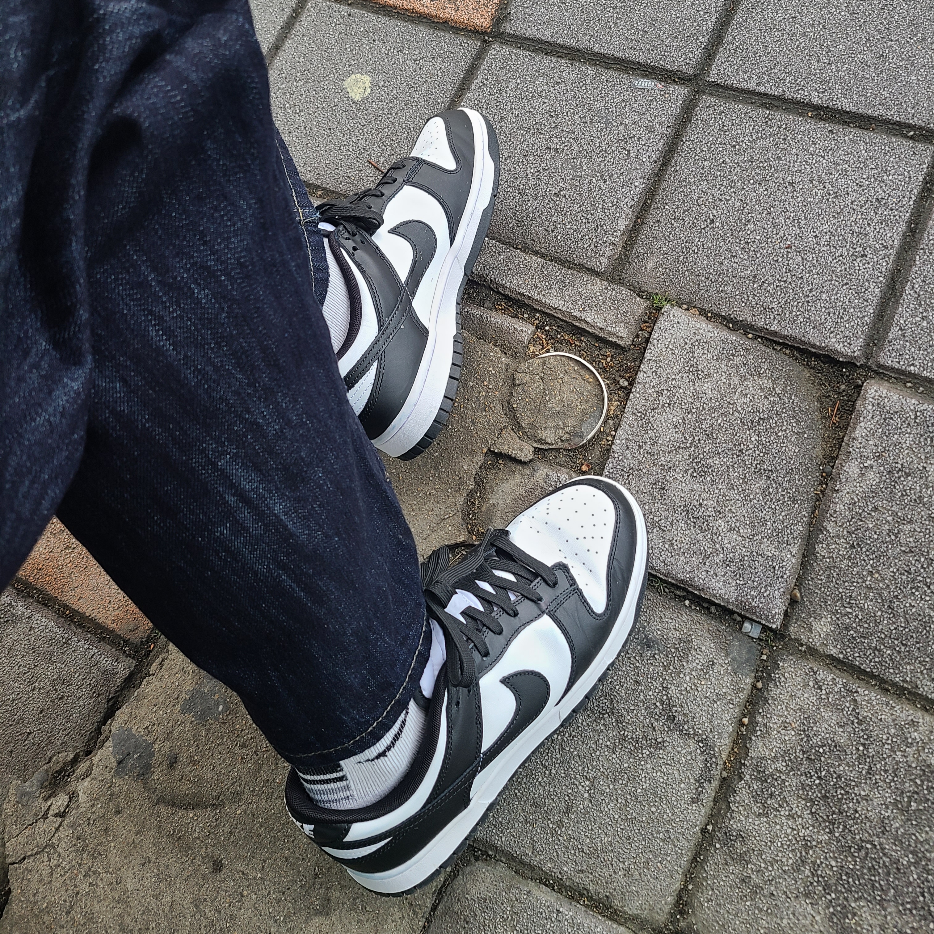 Nike Dunk Low Retro Black 착용 스타일