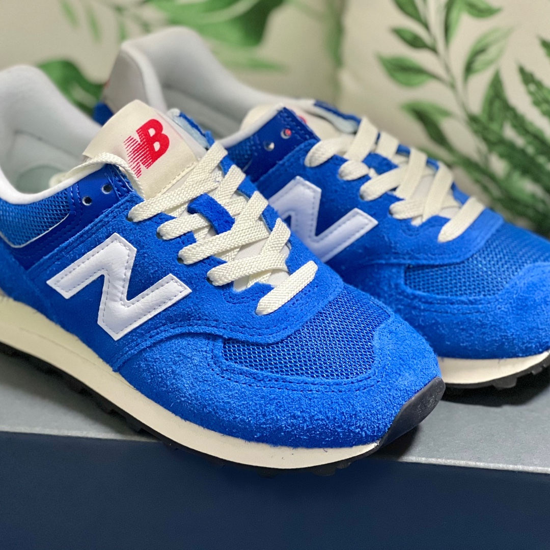 New Balance 574 Heritage Blue White 착용 스타일