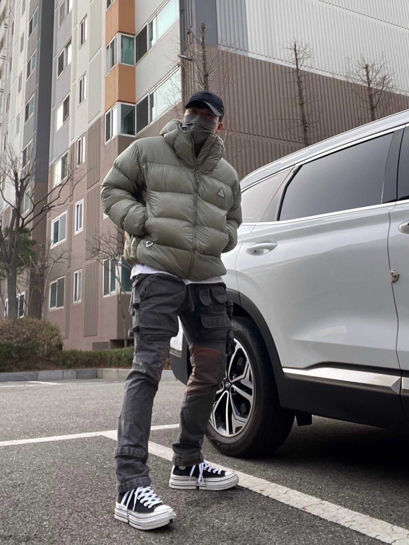 Nike ACG Therma-Fit ADV Lunar Lake Puffer Jacket Light Army - Asia, Converse x Feng Chen Wang Chuck 70 2-in-1 Natural Ivory Black 착용 스타일 - 5