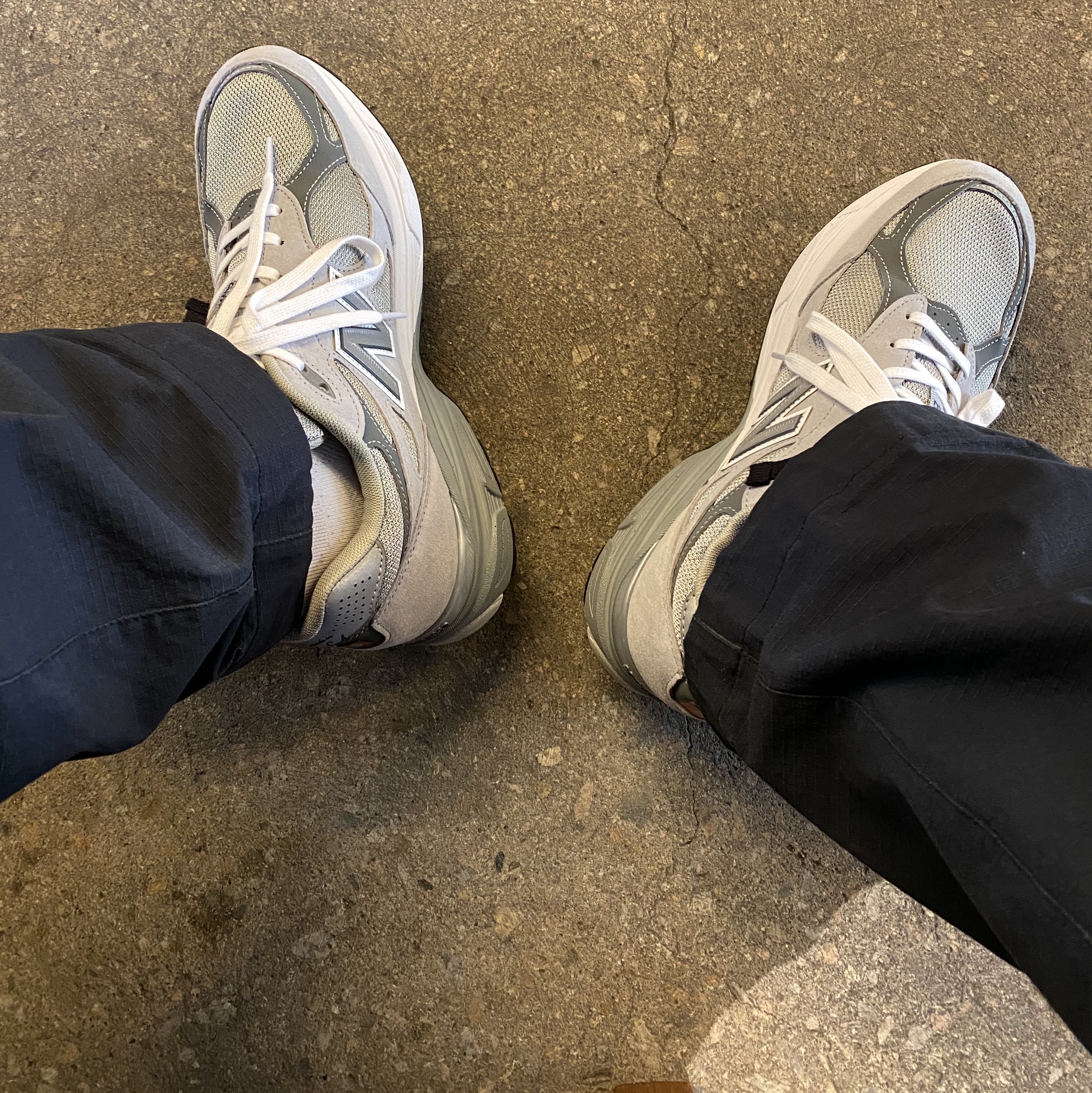 New Balance 990v3 Made in USA Grey - D Standard 착용 스타일