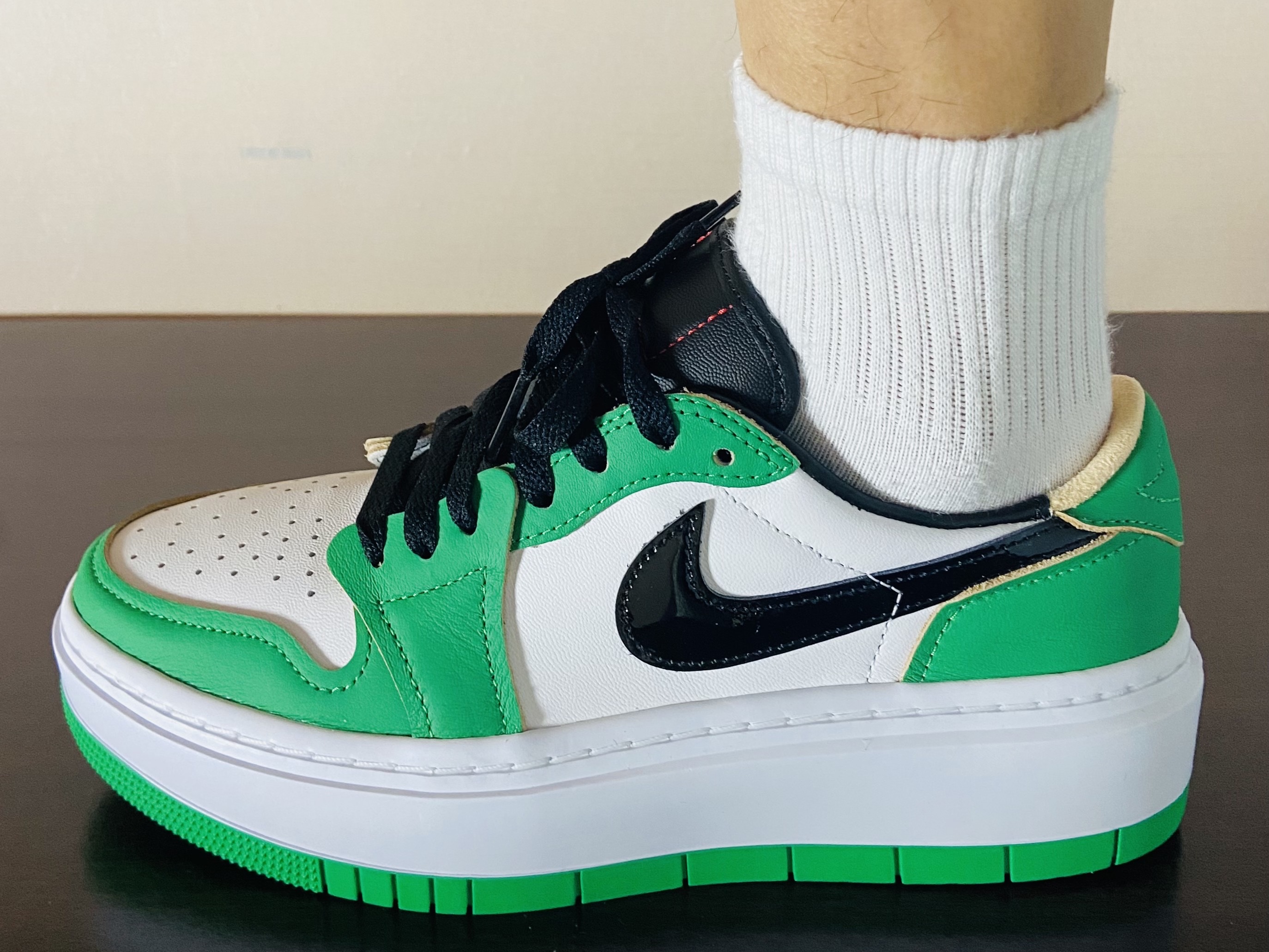 (W) Jordan 1 Elevate Low SE Lucky Green 착용 스타일