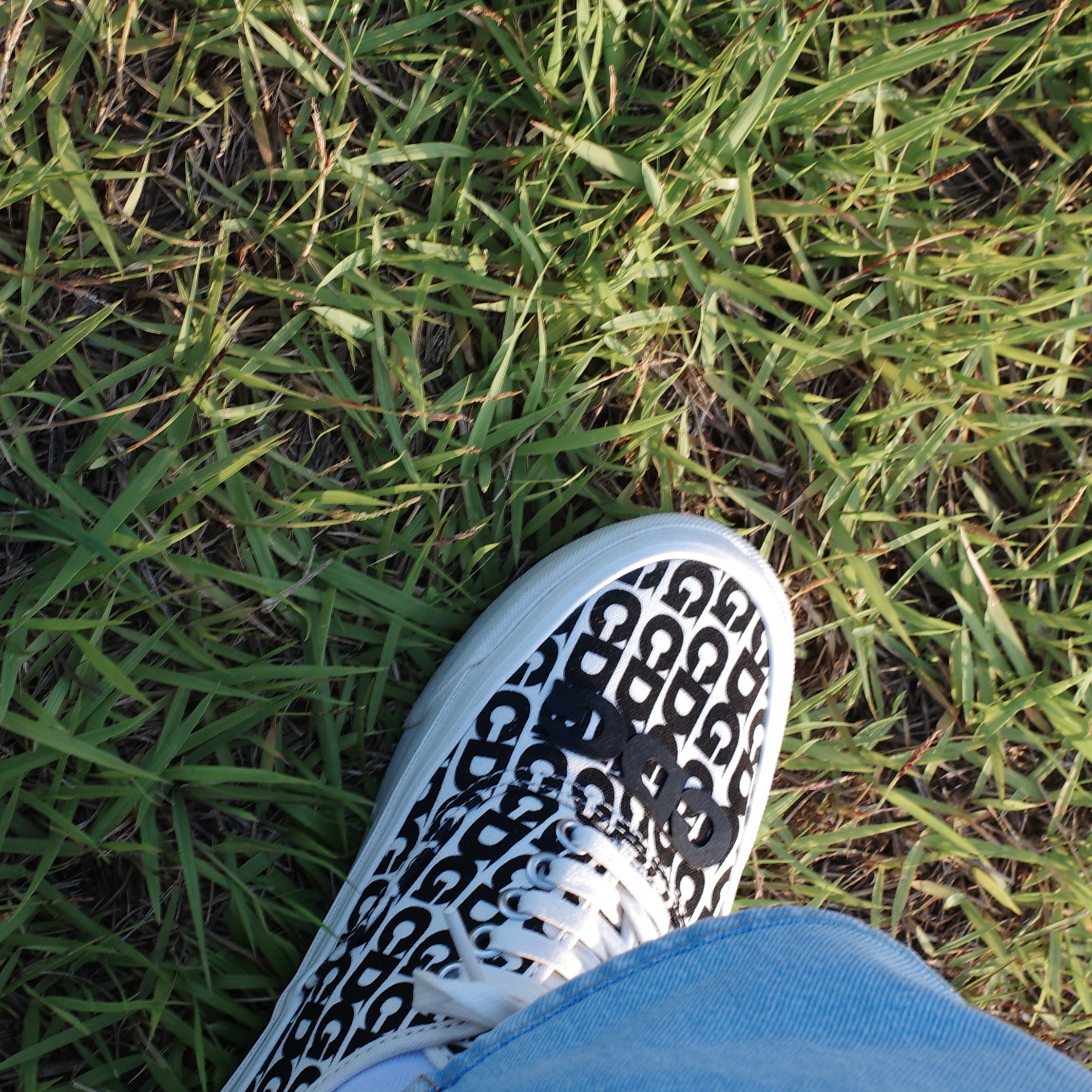 Vans Vault x CDG OG Authentic LX White Black 2018 착용 스타일