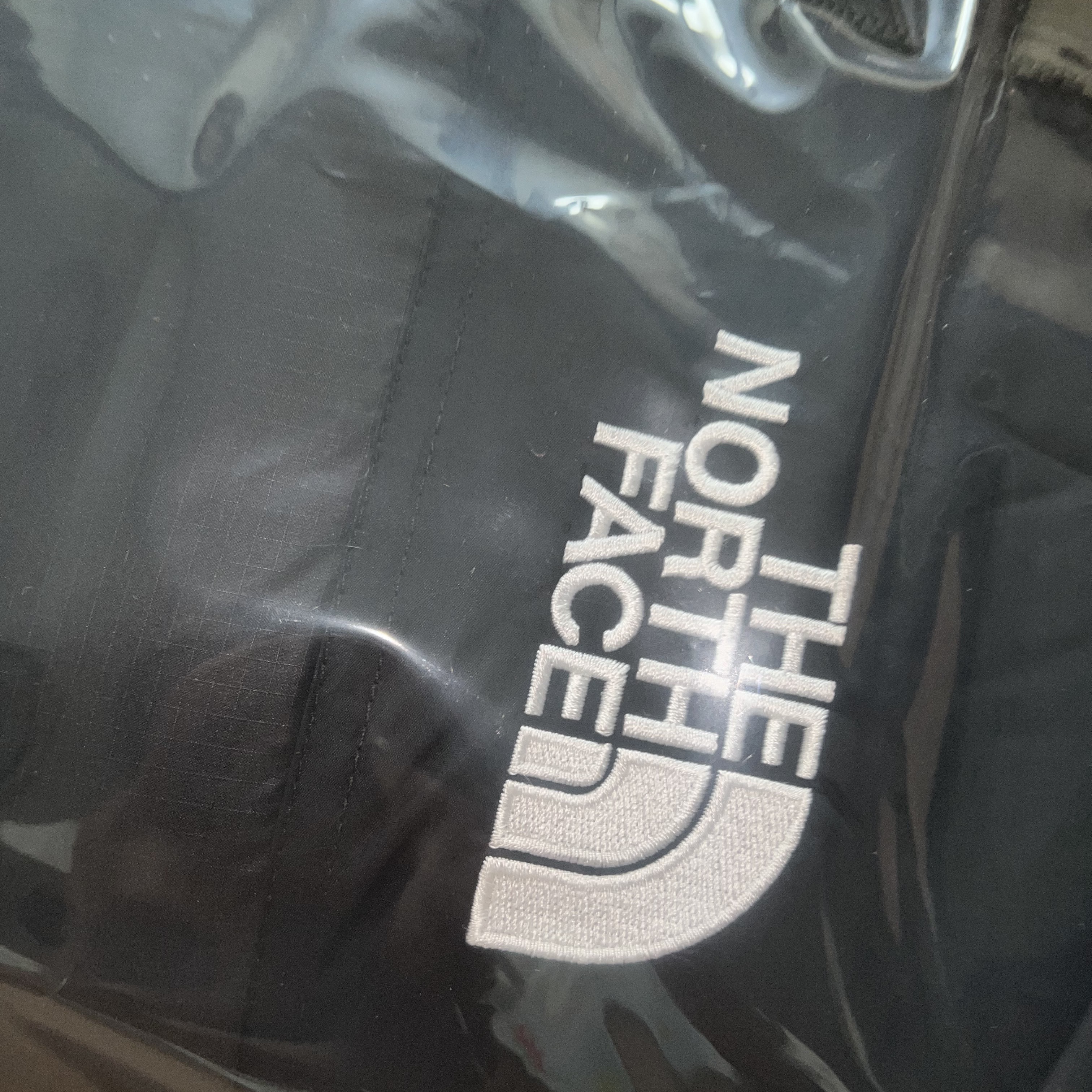 The North Face 1996 Eco Nuptse Jacket Black 착용 스타일