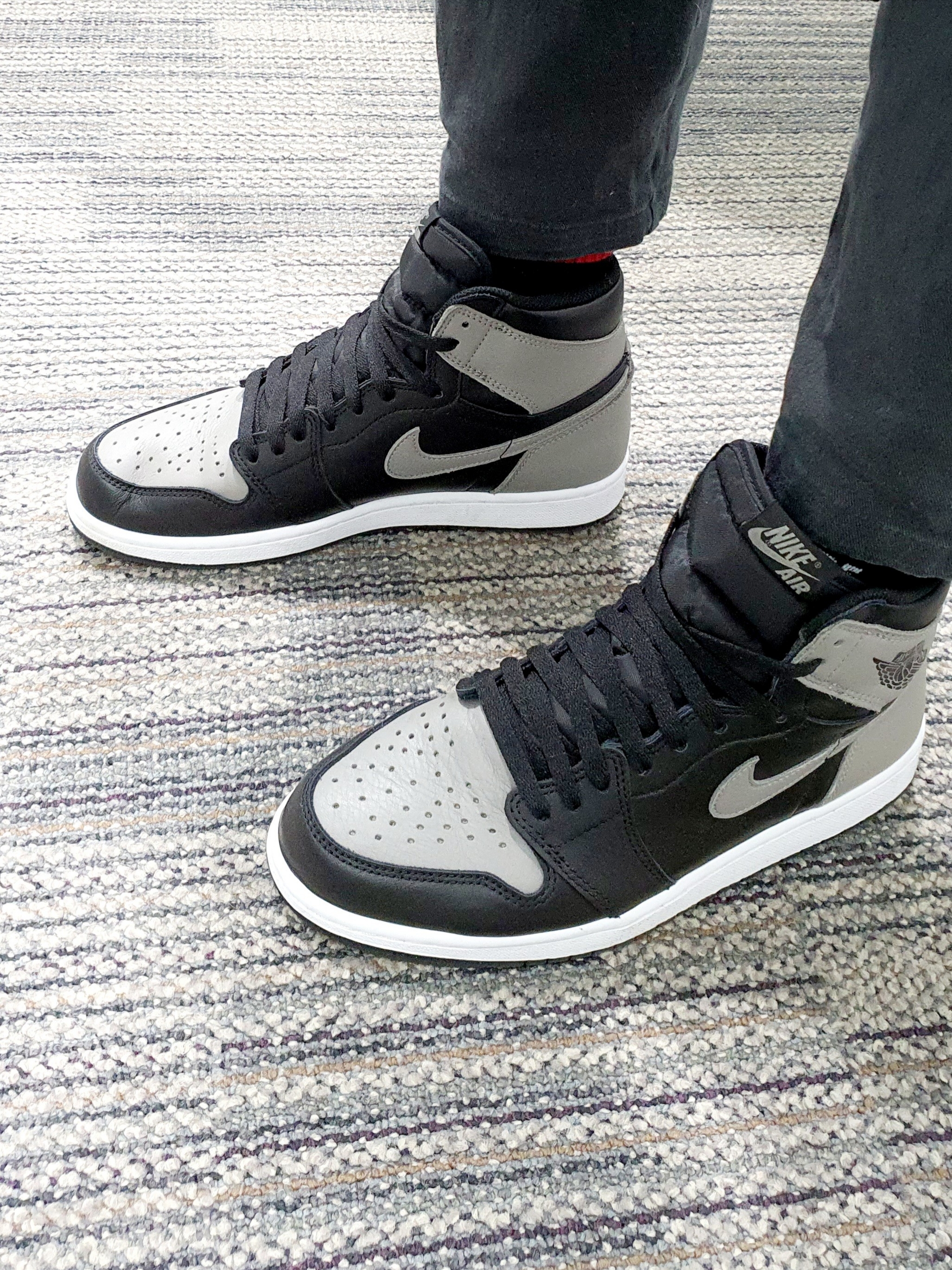 Jordan 1 Retro High OG Shadow 2018 착용 스타일 - 4