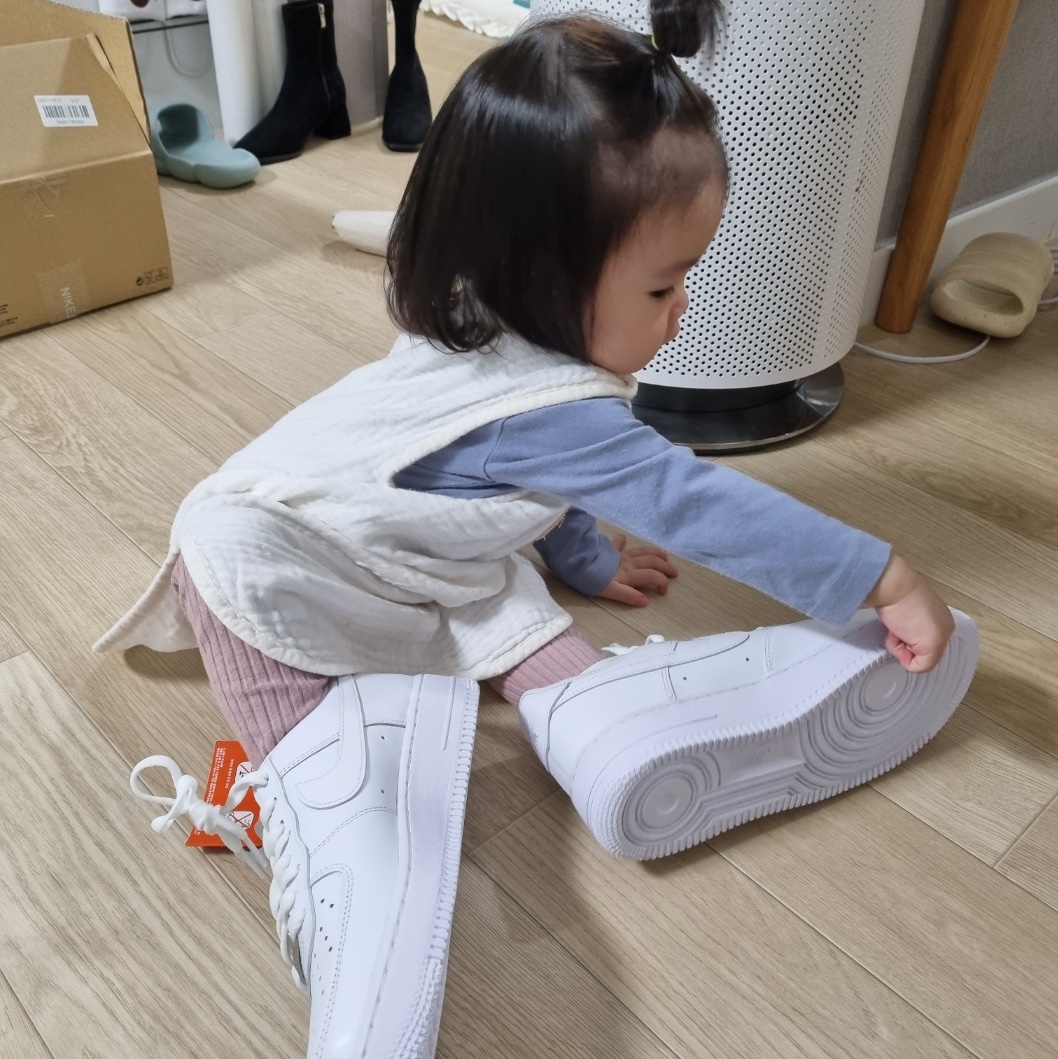 Nike Air Force 1 '07 Low White 착용 스타일