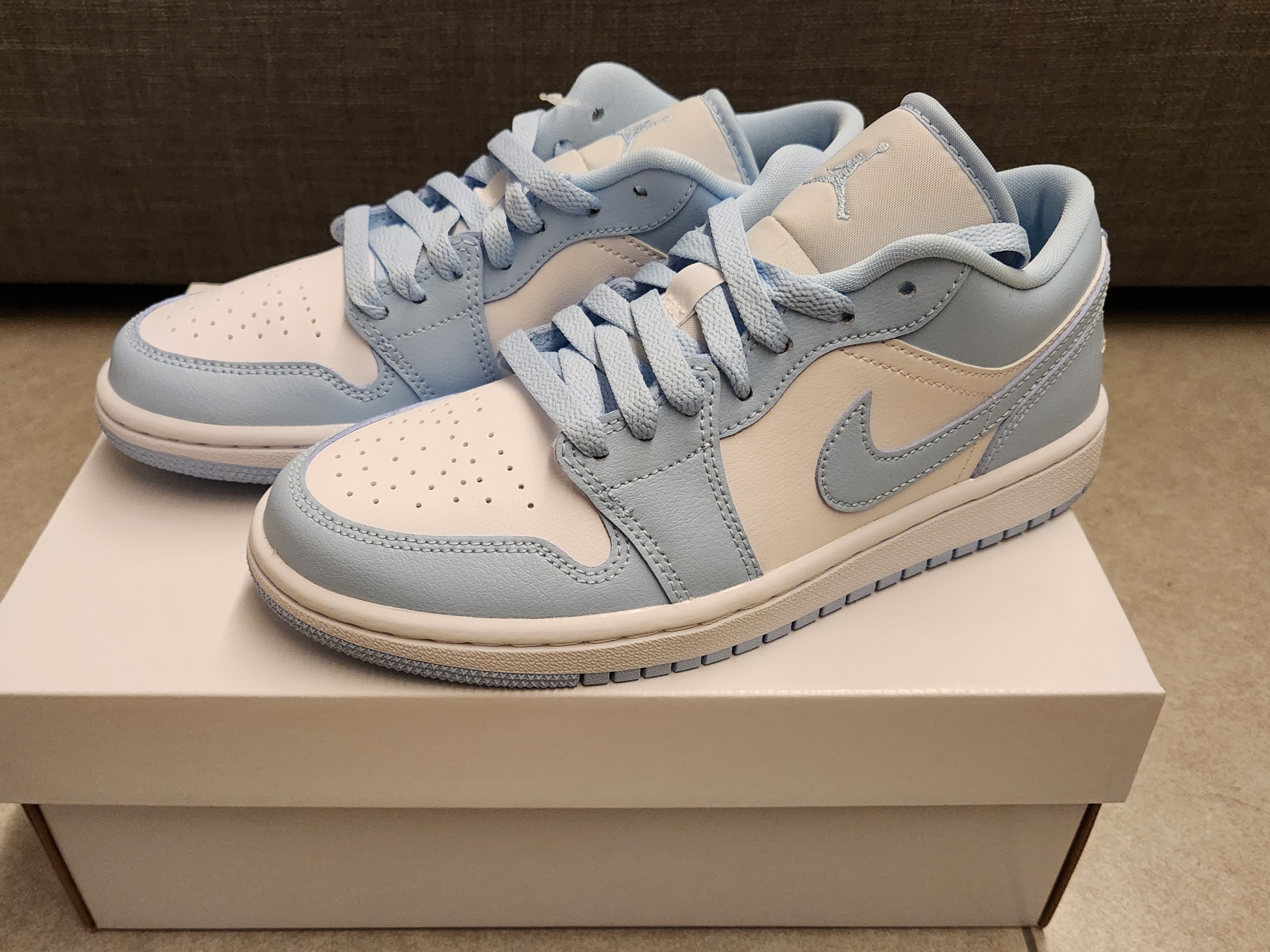 (W) Jordan 1 Low White Ice Blue 착용 스타일 - 2