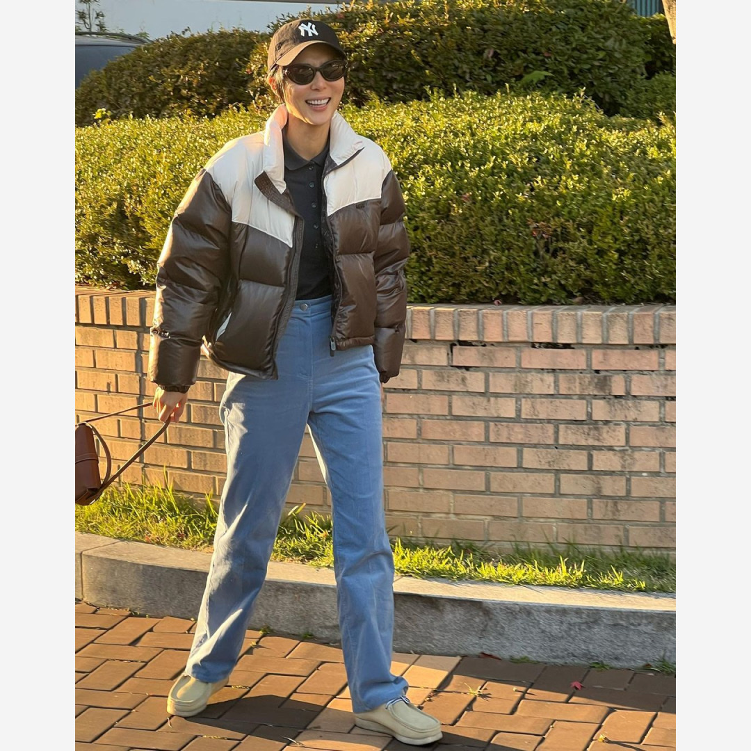 Clarks Wallabee Maple Suede 착용 스타일 - 2