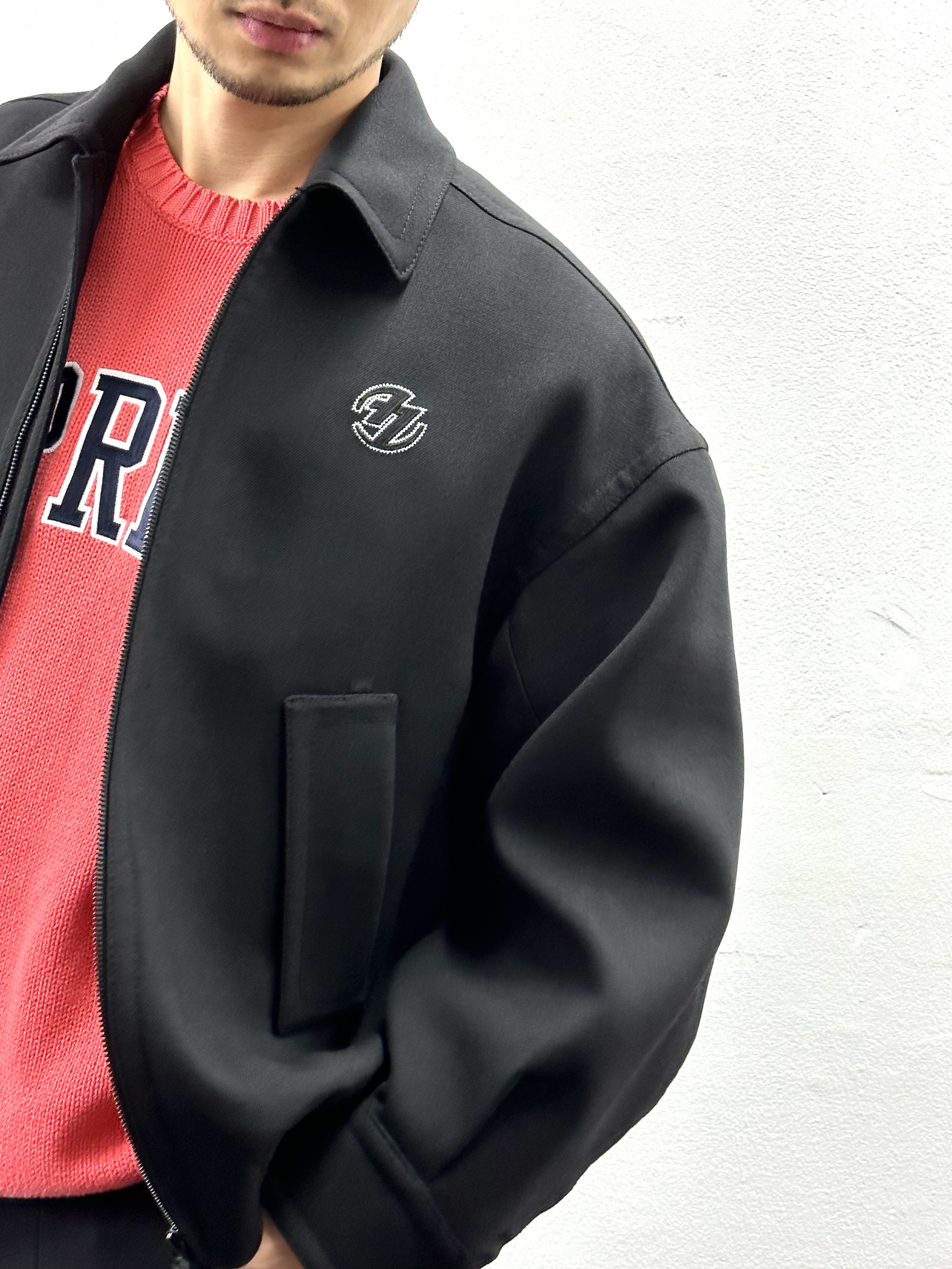 Zara x Ader Error Oversize Collar Bomber Jacket Black 착용 스타일