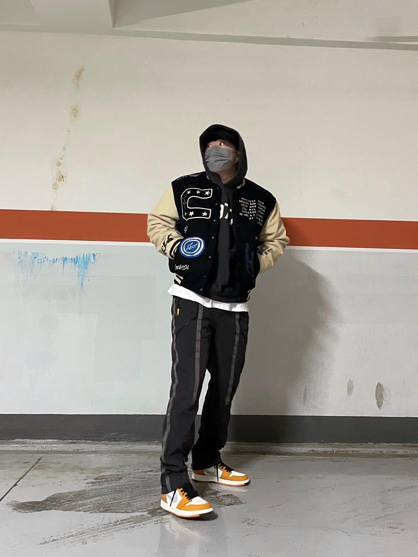 Undermycar Amsell Multi Taping Teeth Pants Arrow Wood - 22SS, Jordan 1 Element Gore-Tex Light Curry 착용 스타일 - 2