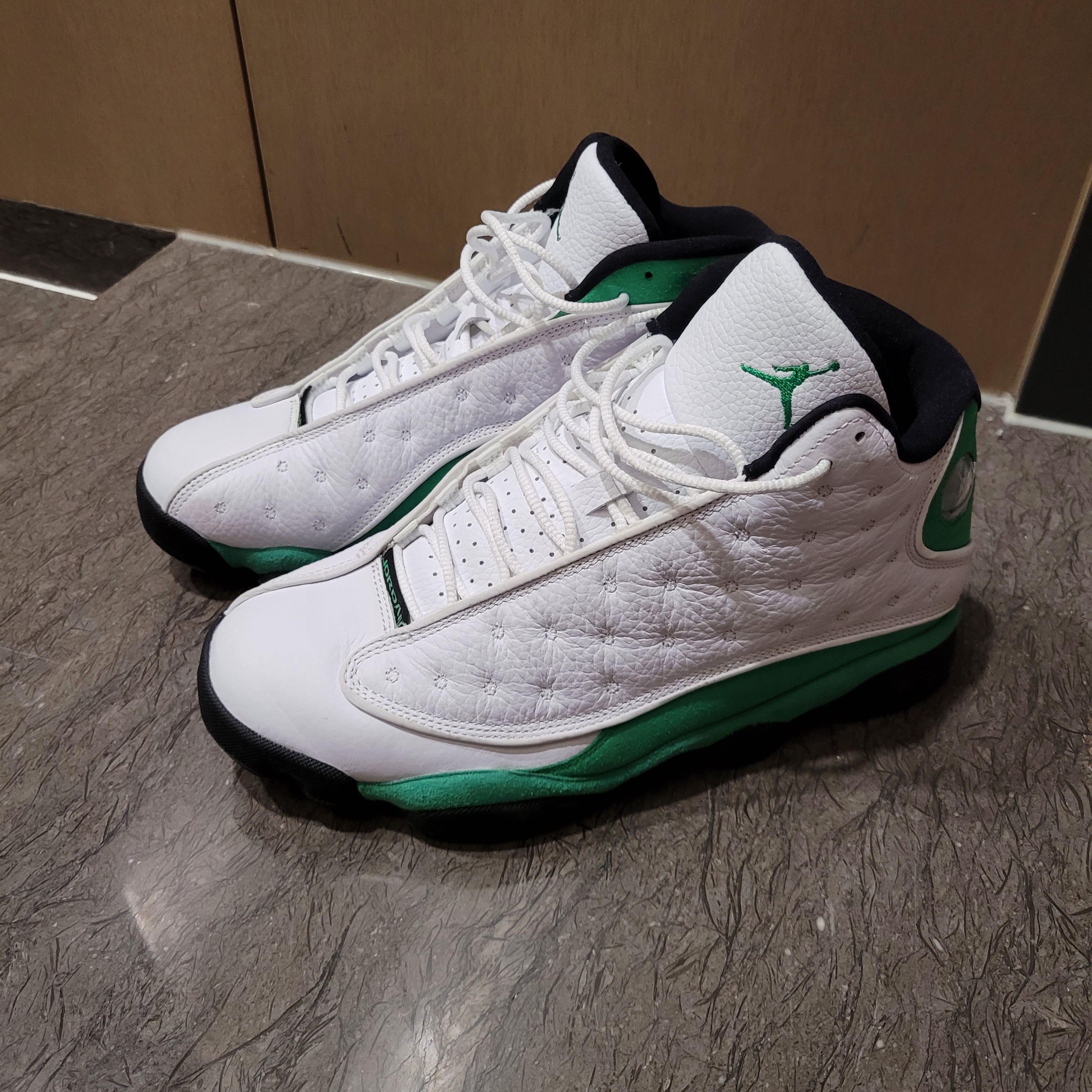 Jordan 13 Retro Lucky Green 착용 스타일