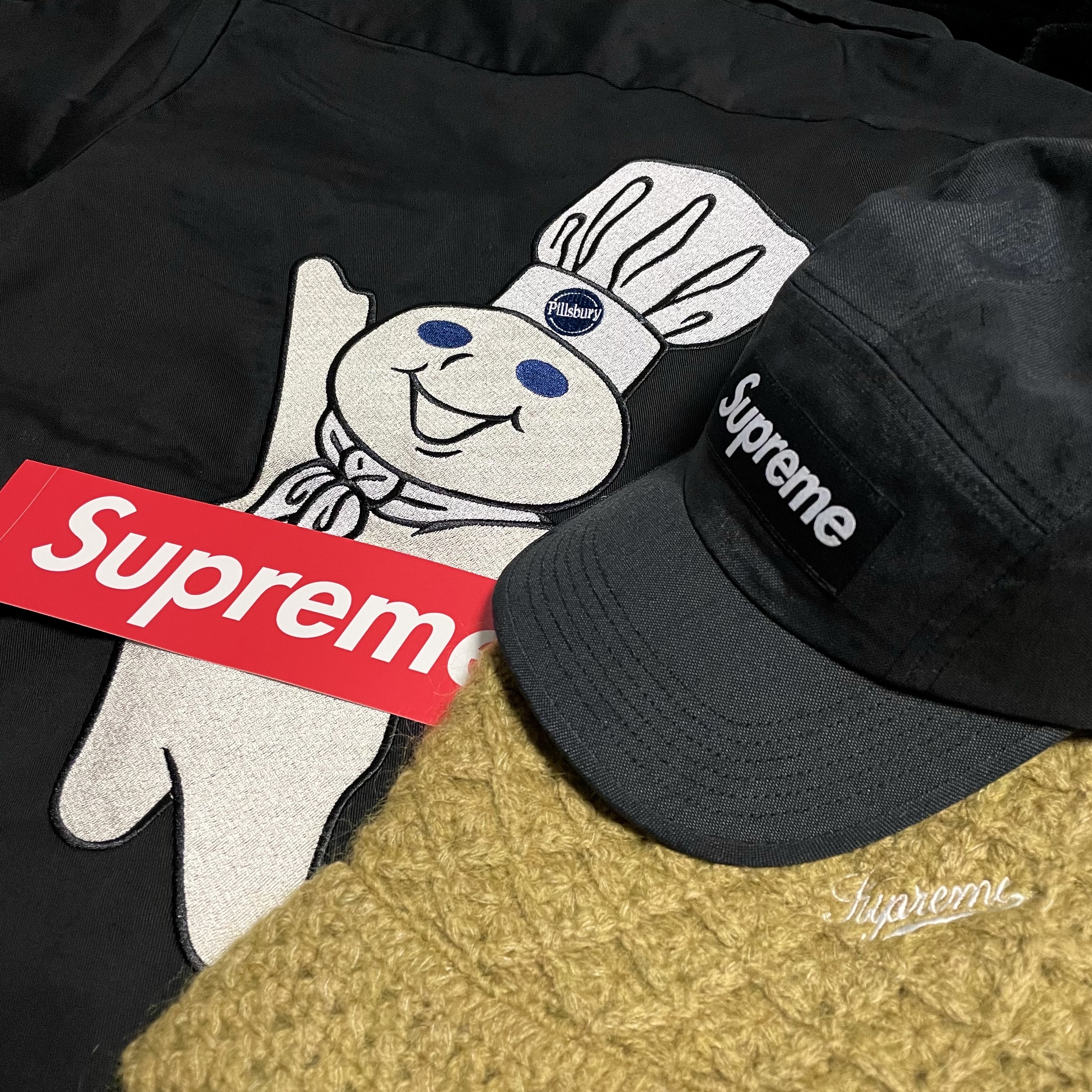 Supreme Doughboy S/S Work Shirt Black - 22FW, Supreme Brushed Cordura Camp Cap Black - 22FW 착용 스타일