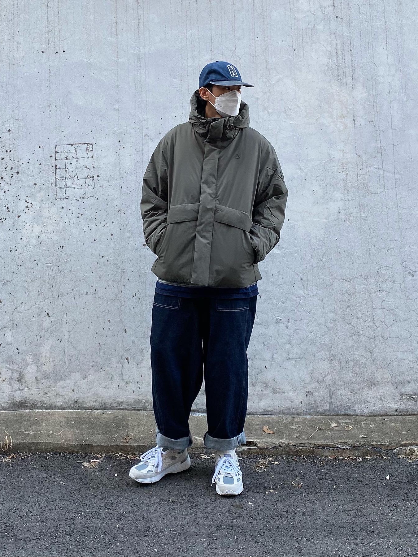 New Balance 992 Made in USA White Silver 착용 스타일 - 2