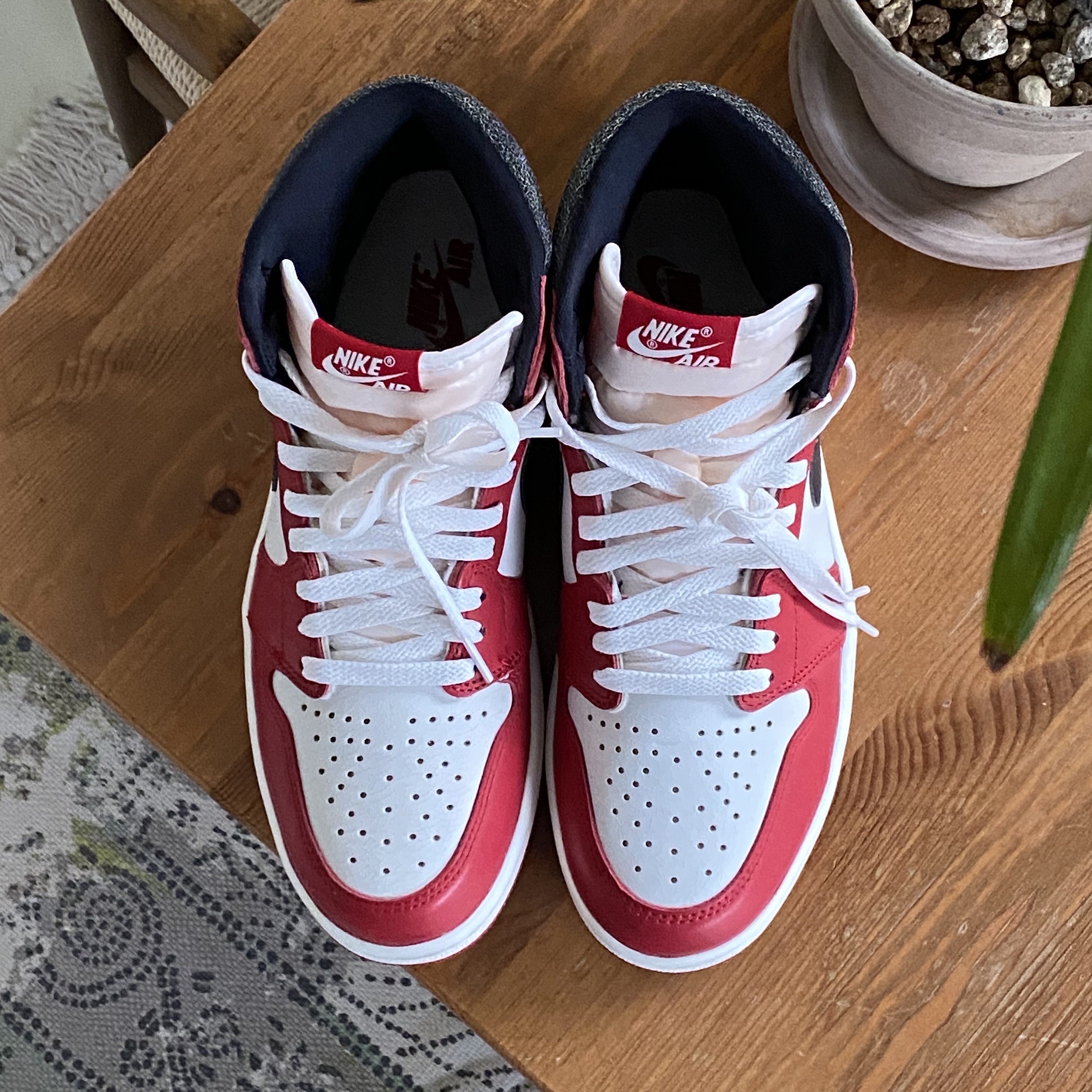 Jordan 1 Retro High OG Chicago 2022, Jordan 1 Retro High OG Pine Green 착용 스타일 - 2
