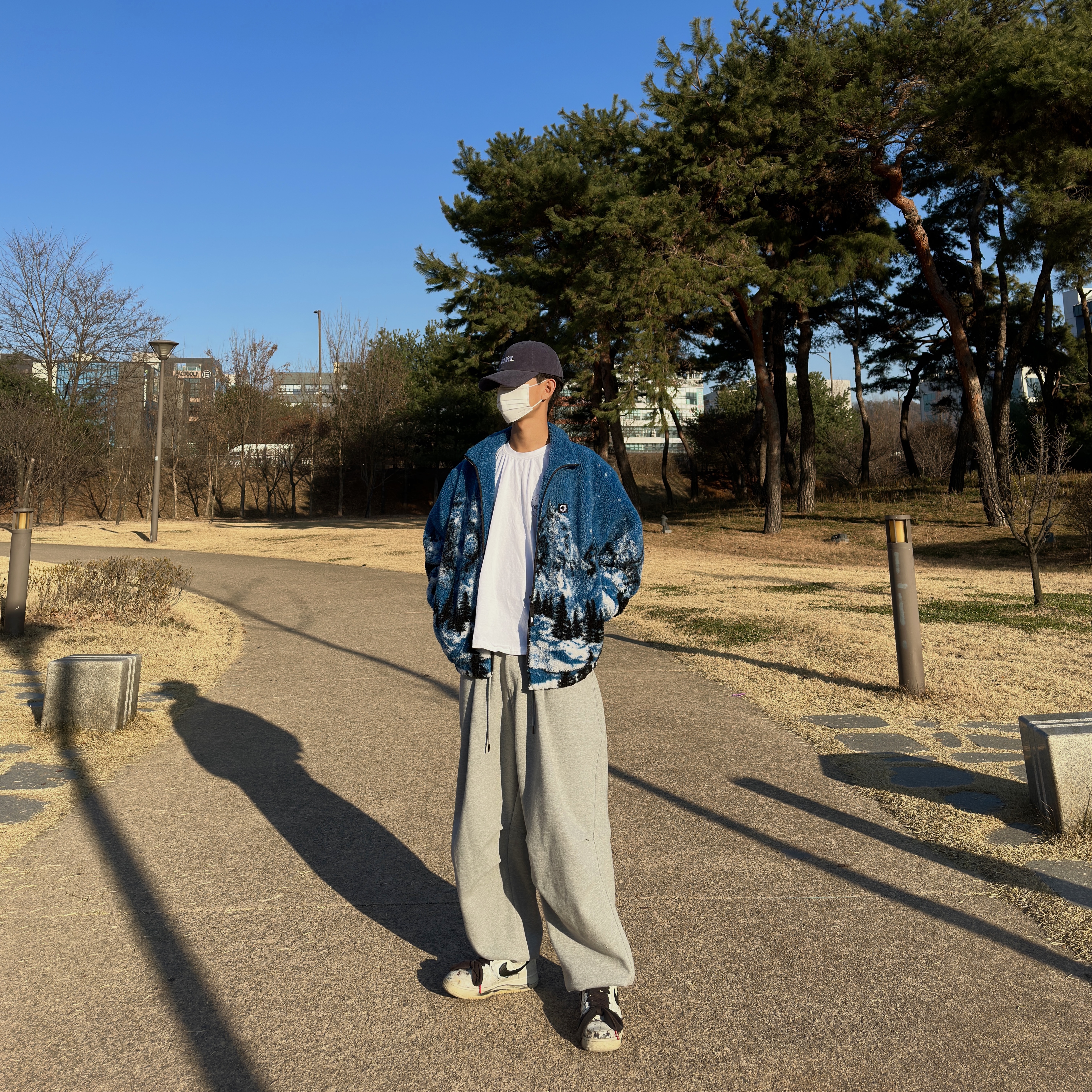 Nike x Peaceminusone Air Force 1 Low Para-Noise 2.0 착용 스타일 - 1