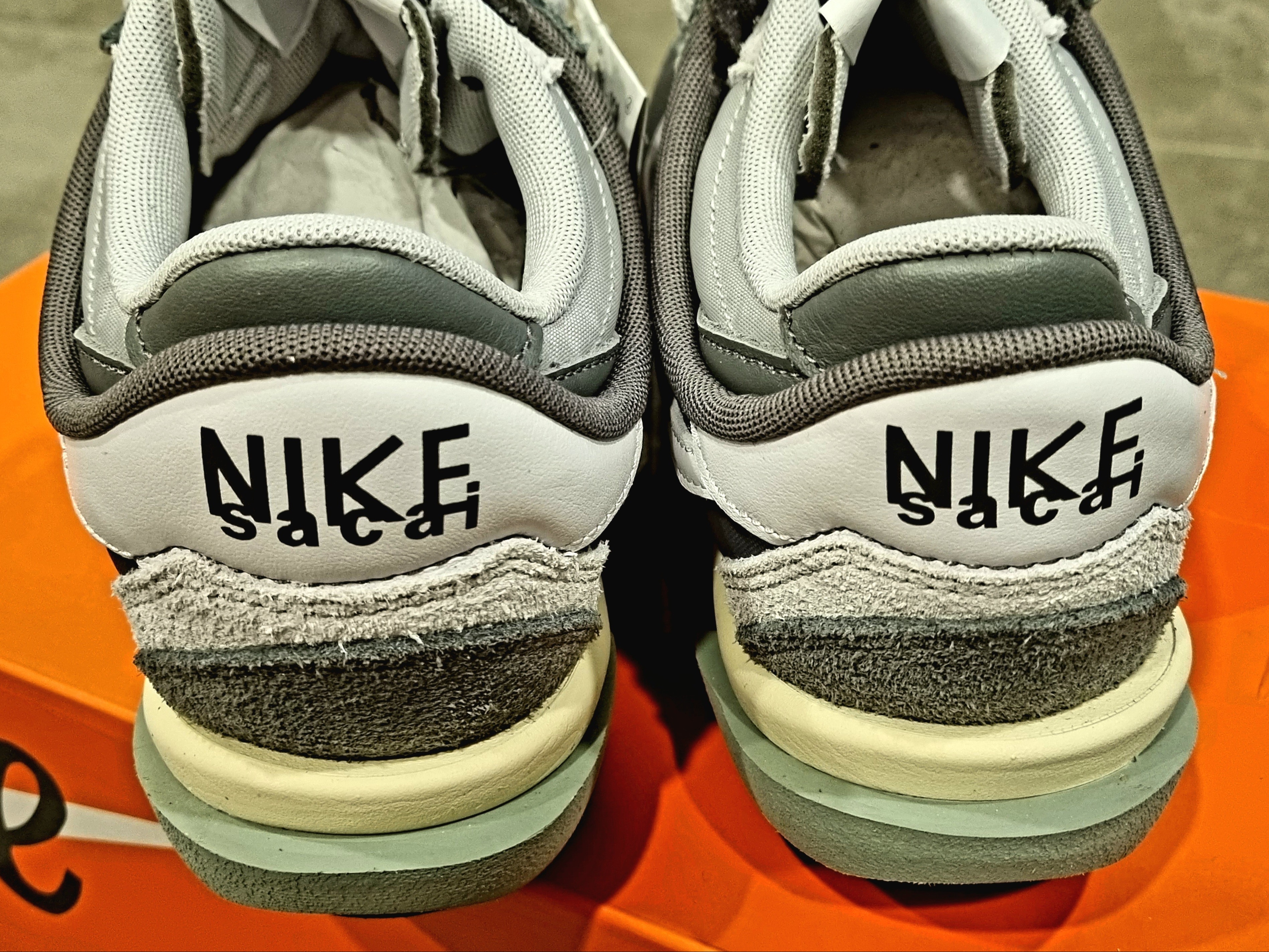 Nike x Sacai Zoom Cortez SP Iron Grey 착용 스타일 - 4