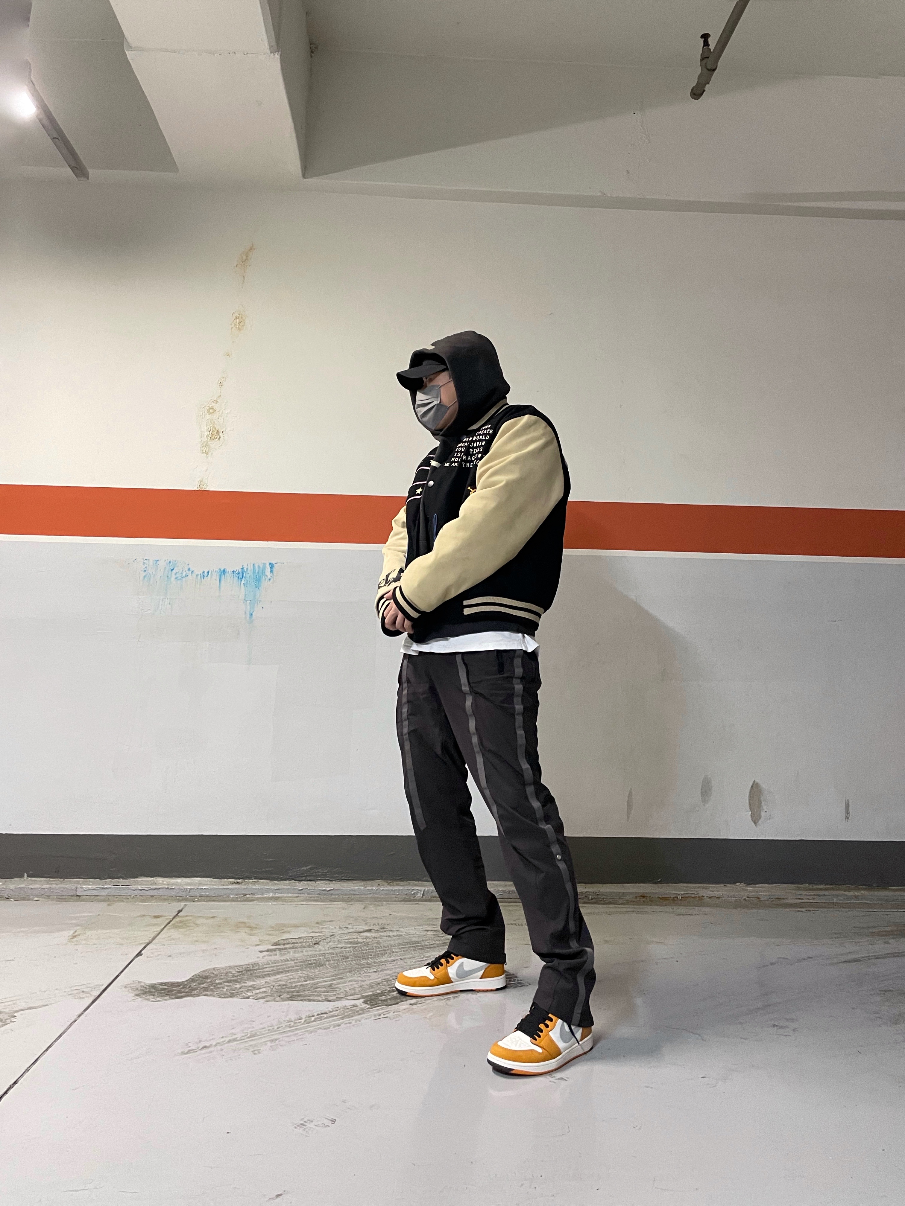 Undermycar Amsell Multi Taping Teeth Pants Arrow Wood - 22SS, Jordan 1 Element Gore-Tex Light Curry 착용 스타일 - 4