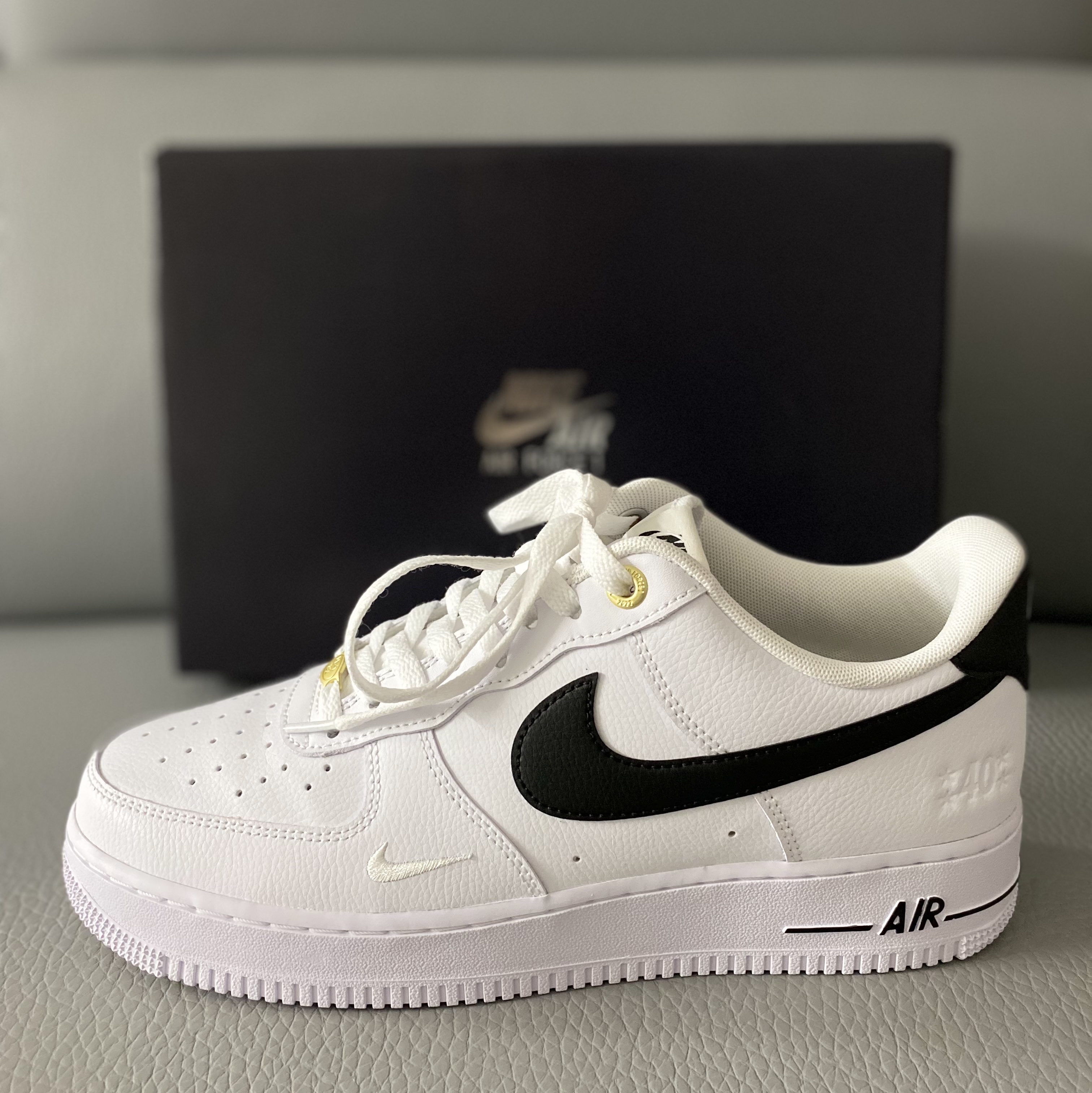 Nike Air Force 1 '07 LV8 40th Anniversary Join Forces White Black 착용 스타일
