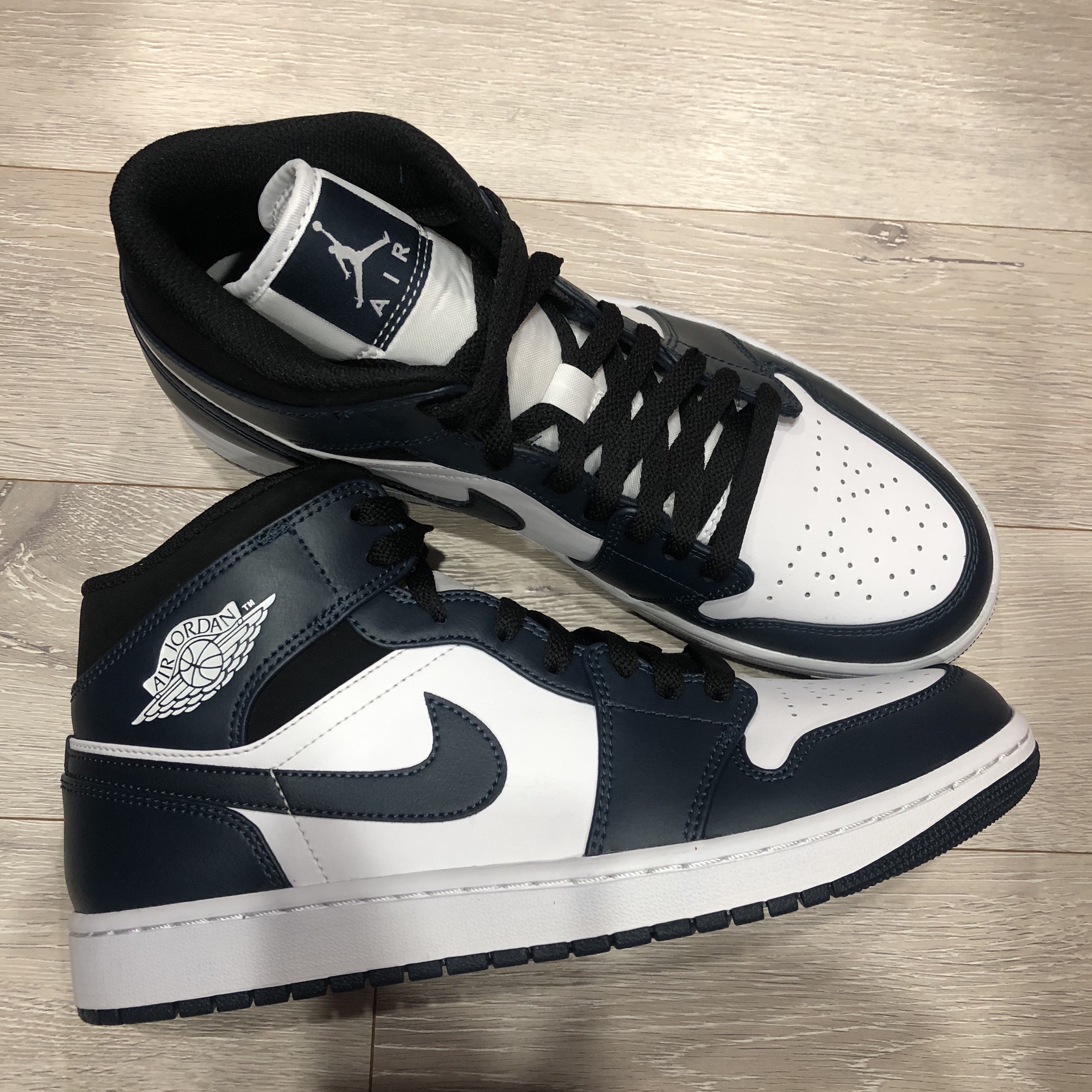 Jordan 1 Mid Dark Teal 착용 스타일