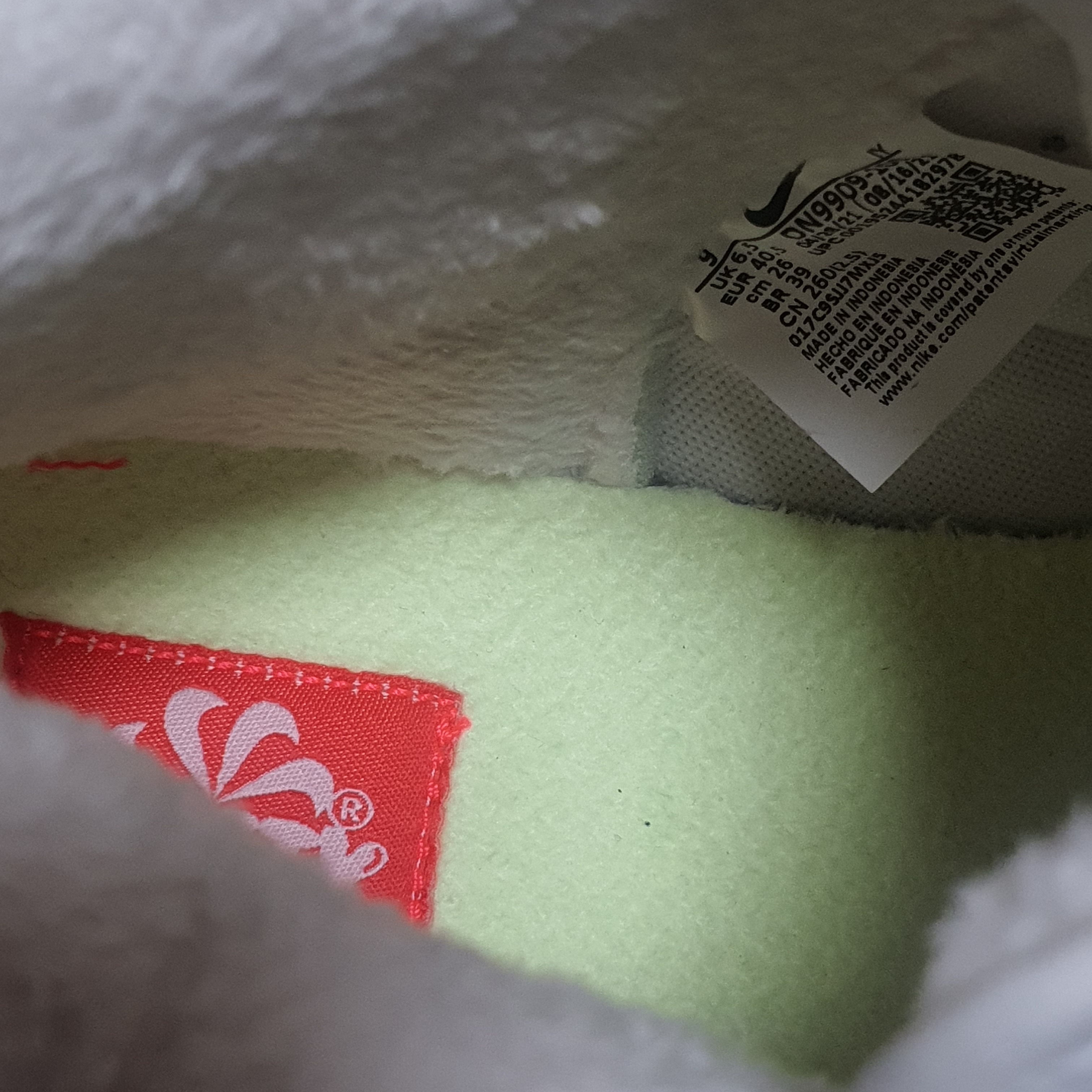 (W) Nike Dunk High Next Nature Summit White 착용 스타일 - 3
