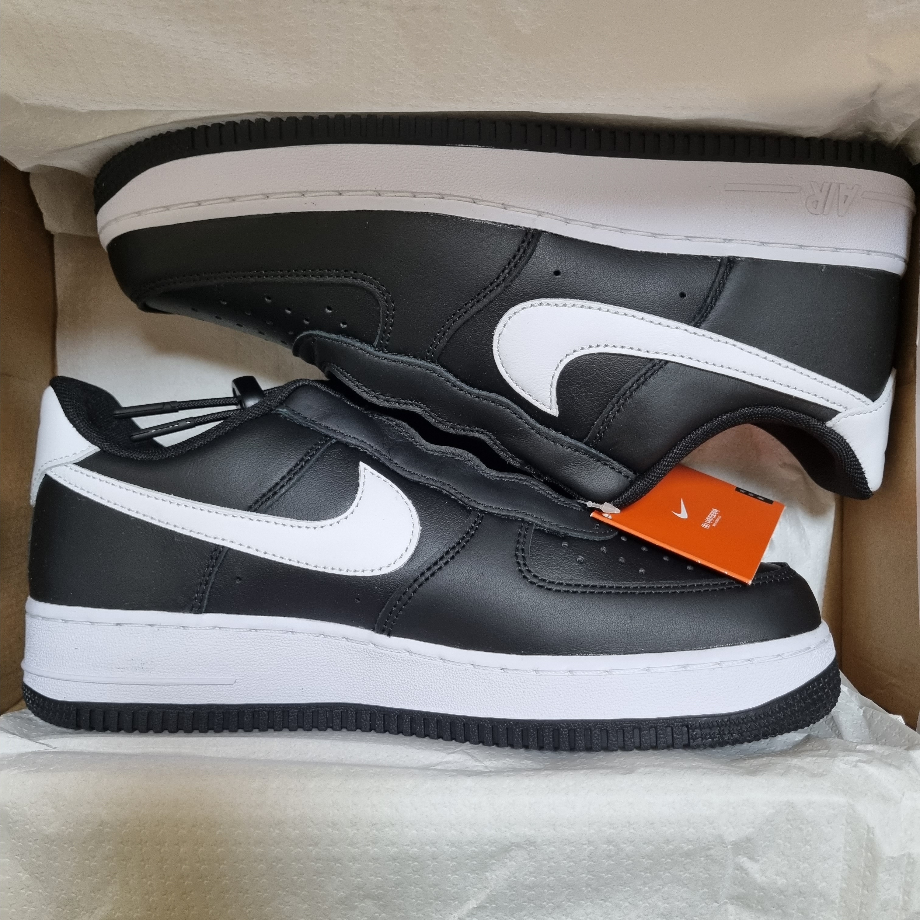 Nike Air Force 1 '07 LV8 Hangul Day 착용 스타일