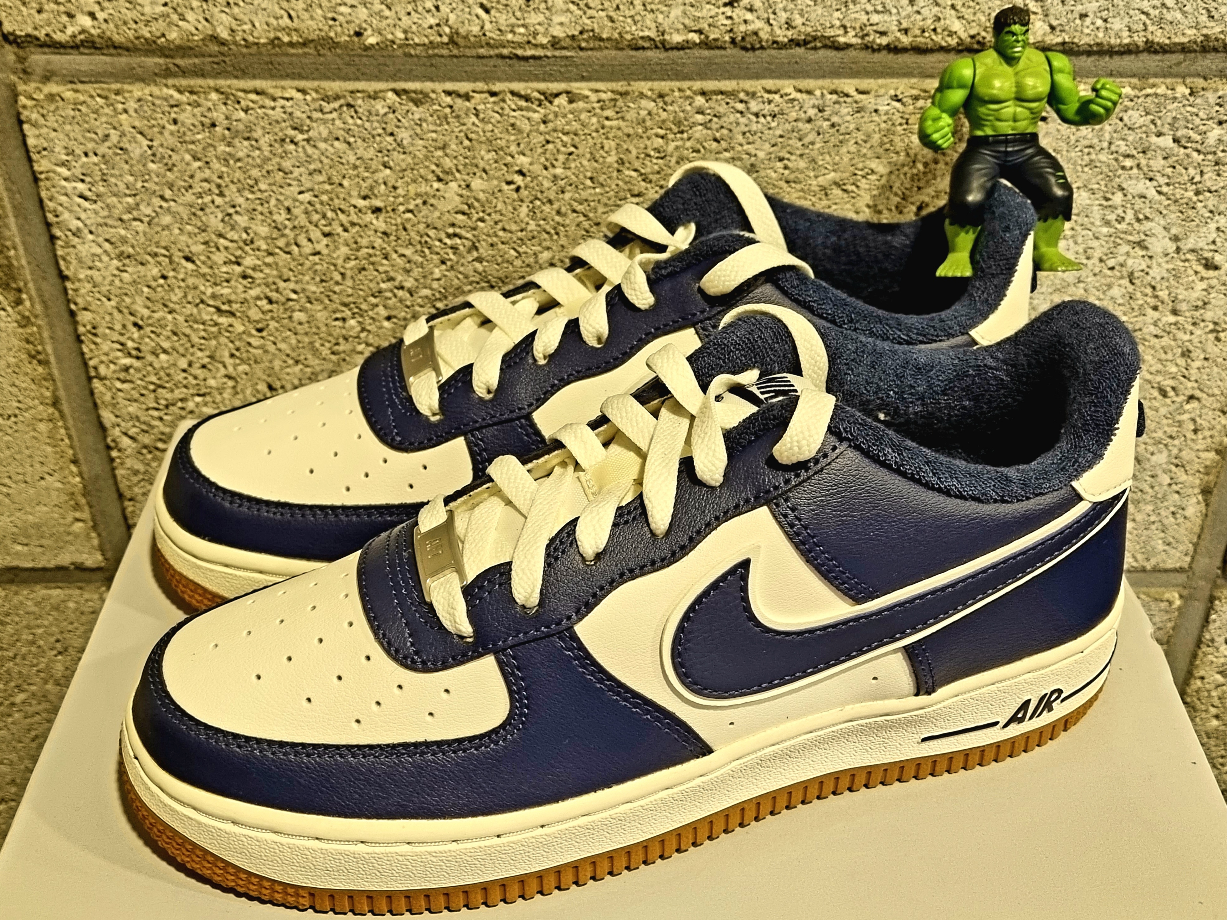 (GS) Nike Air Force 1 LV8 3 Midnight Navy 착용 스타일 - 1