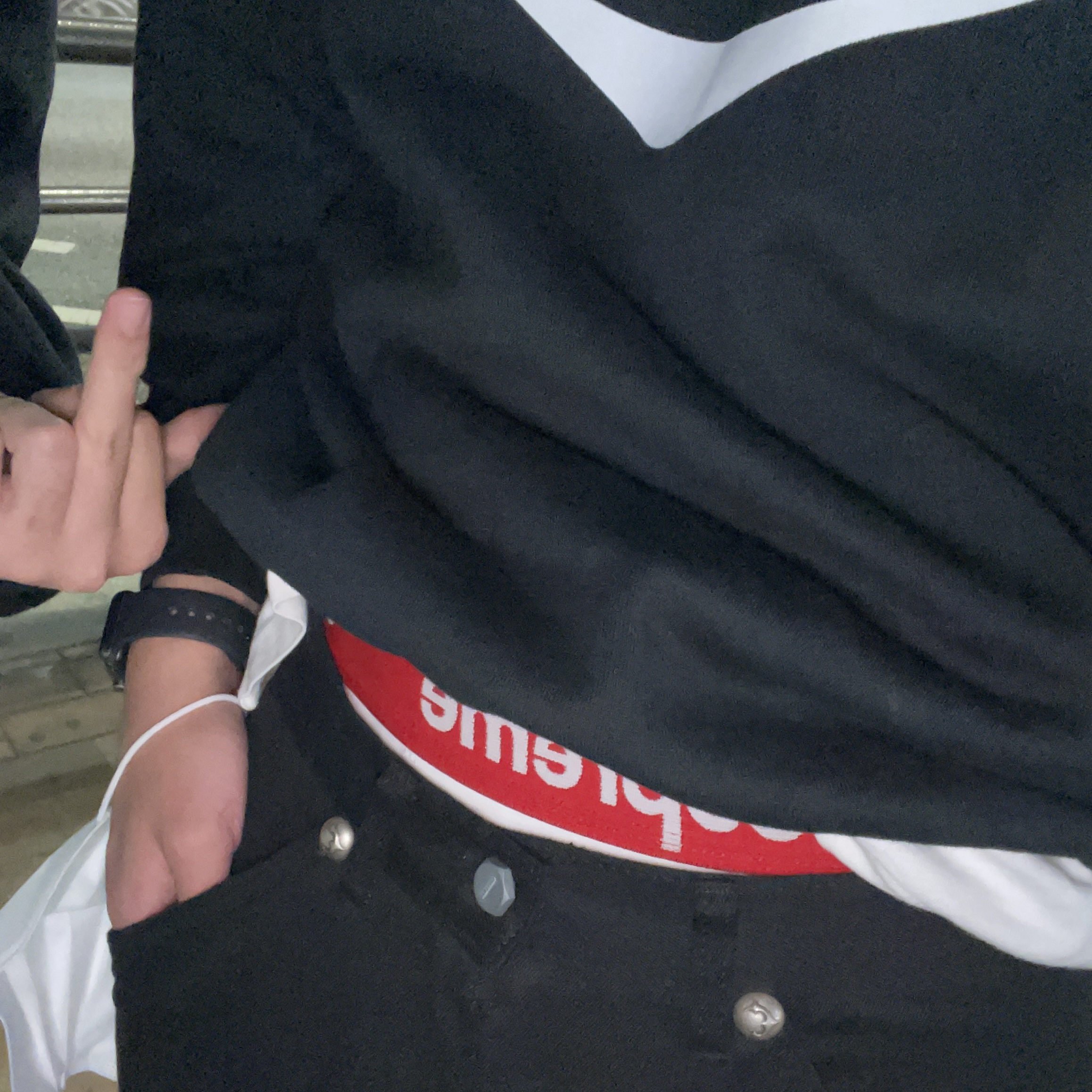 Supreme Hanes Boxer Briefs White (4 Pack) 착용 스타일
