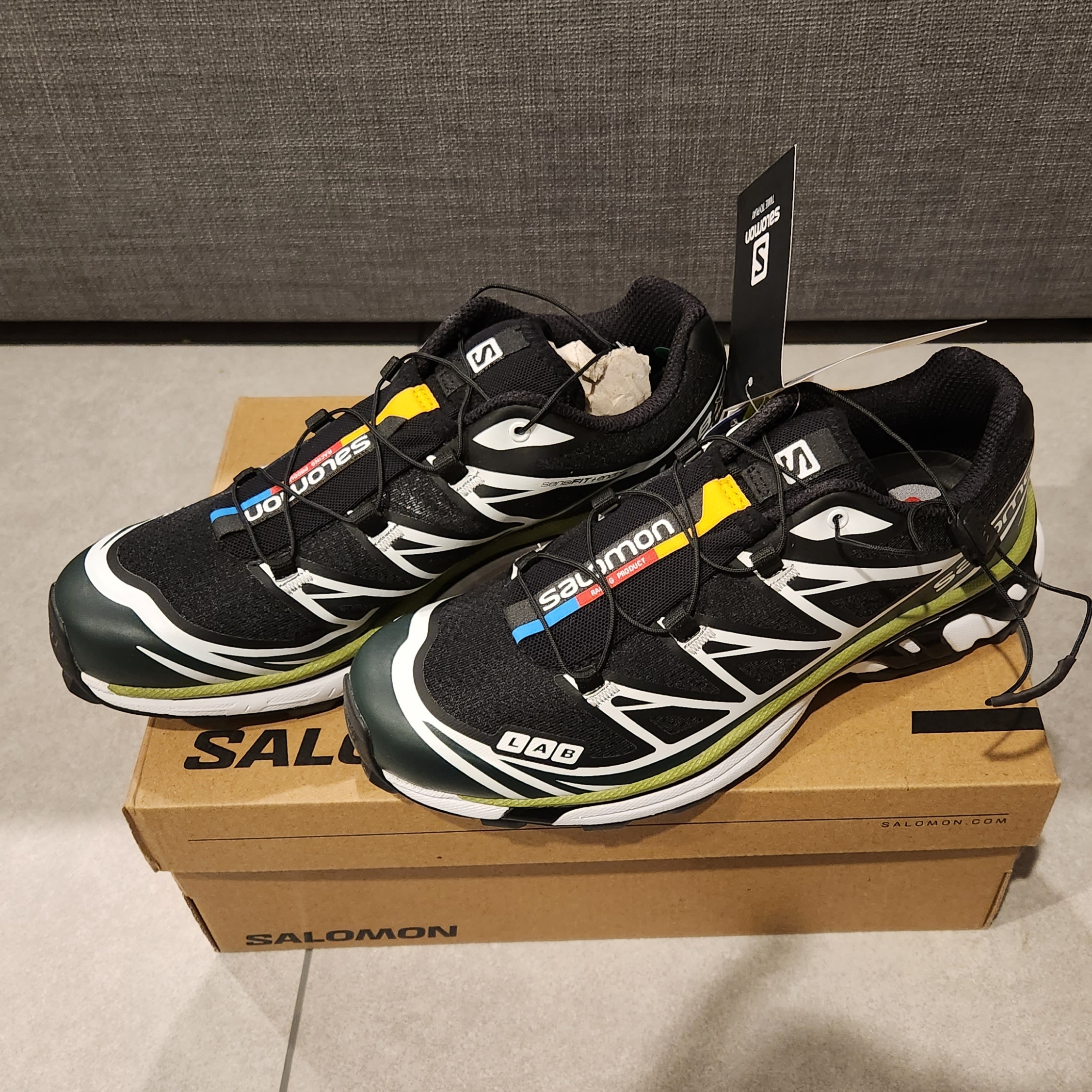 Salomon XT-6 Scarab Black 착용 스타일