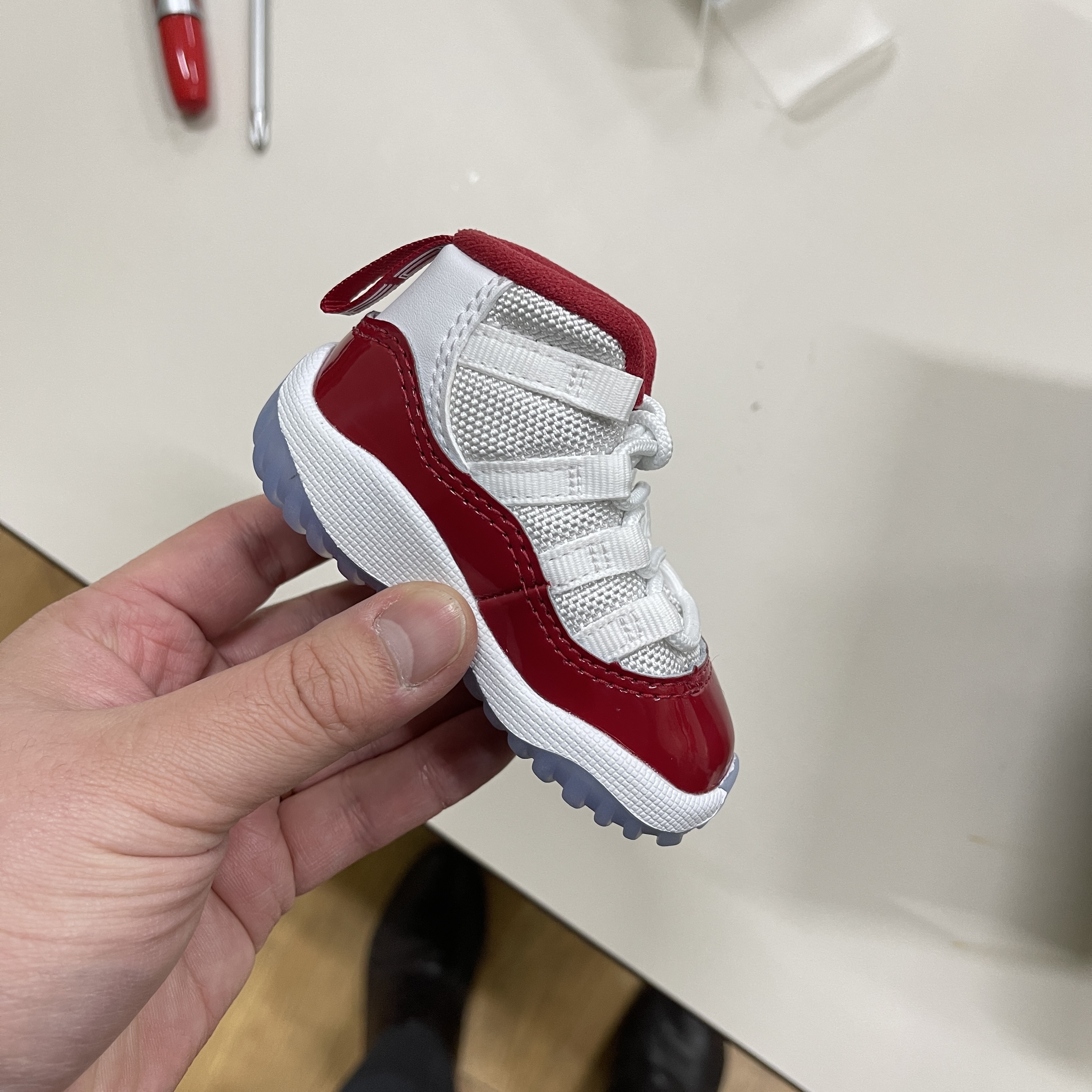 (TD) Jordan 11 Retro Varsity Red, Jordan 11 Retro Varsity Red 착용 스타일 - 2