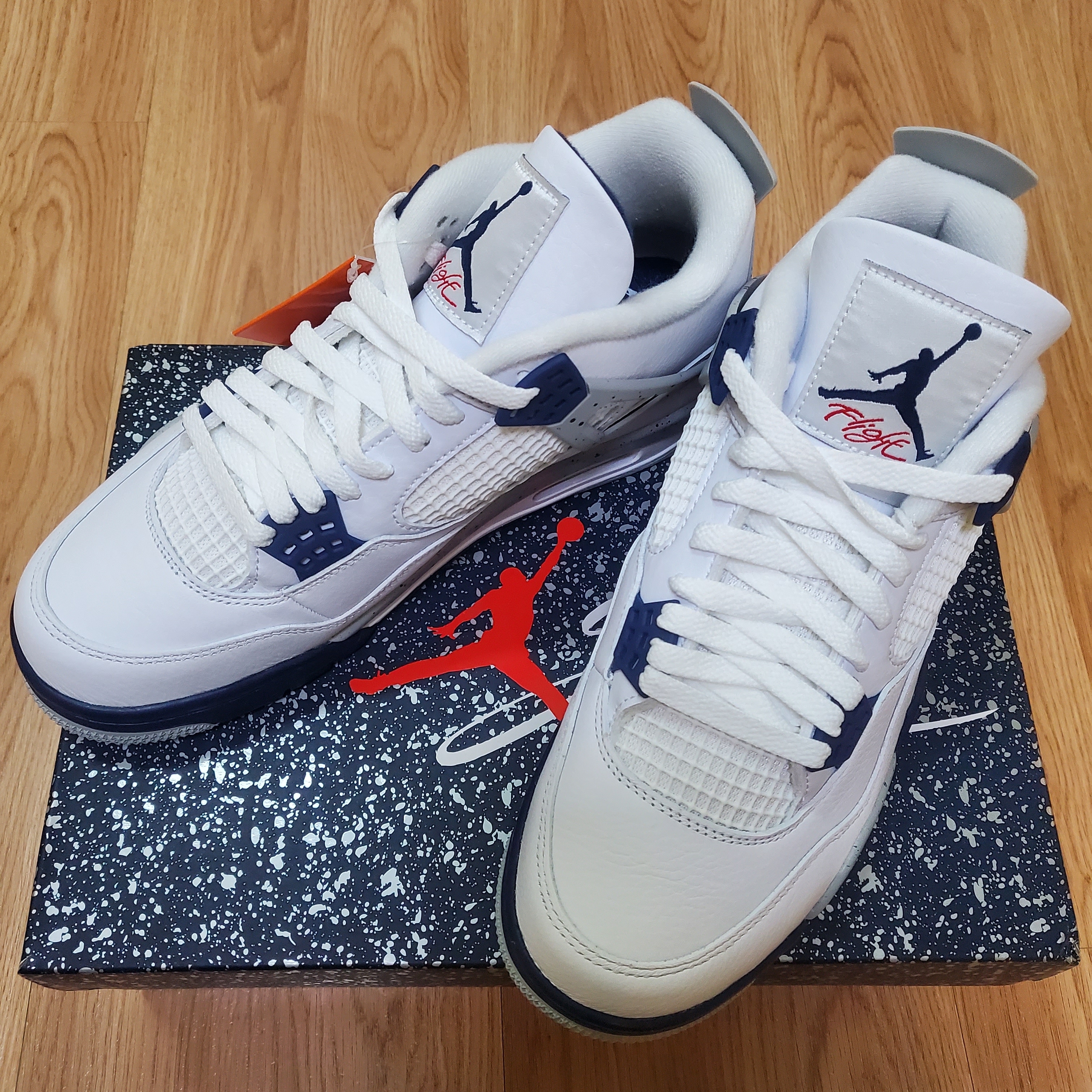 Jordan 4 Retro Midnight Navy 착용 스타일 - 2