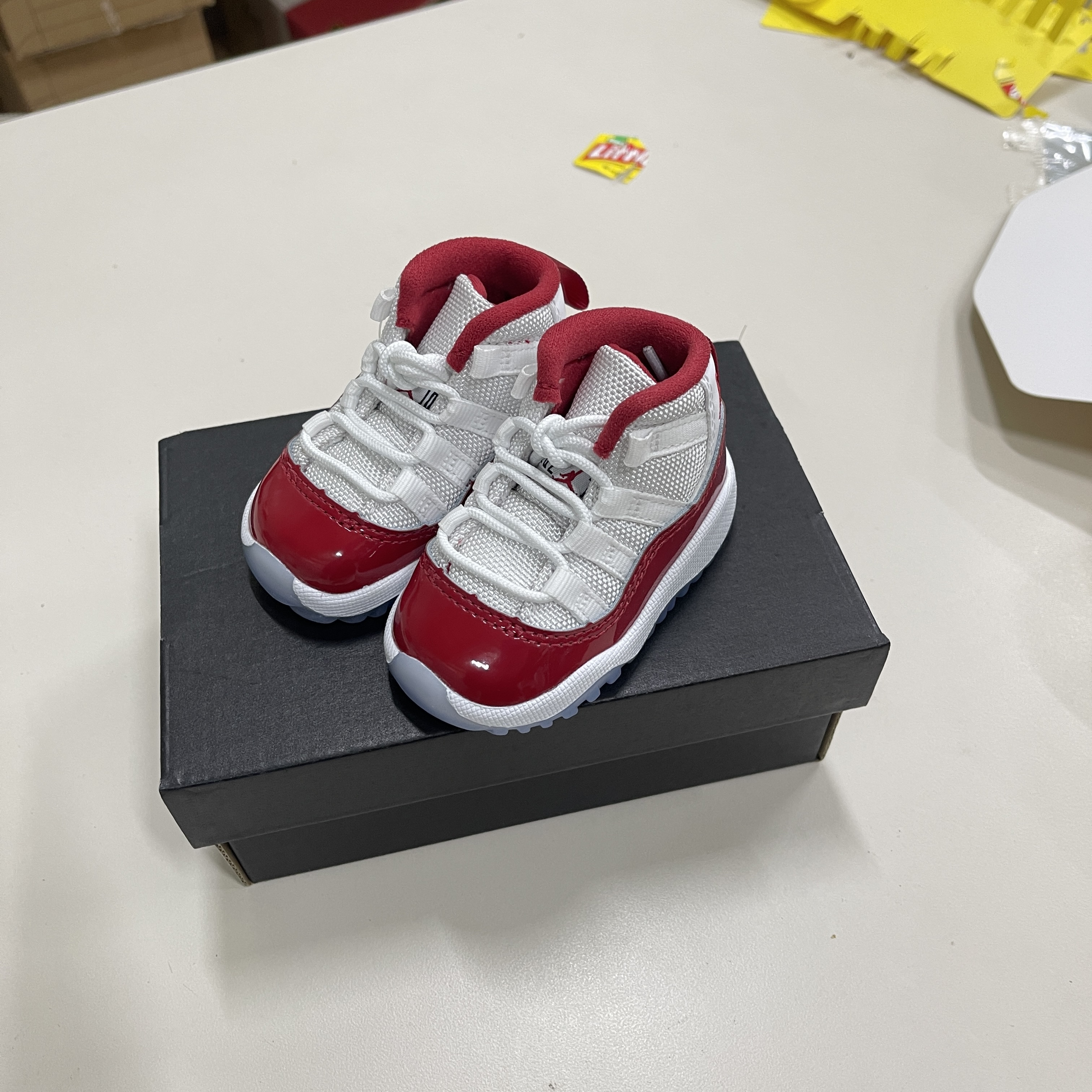 (TD) Jordan 11 Retro Varsity Red, Jordan 11 Retro Varsity Red 착용 스타일 - 3
