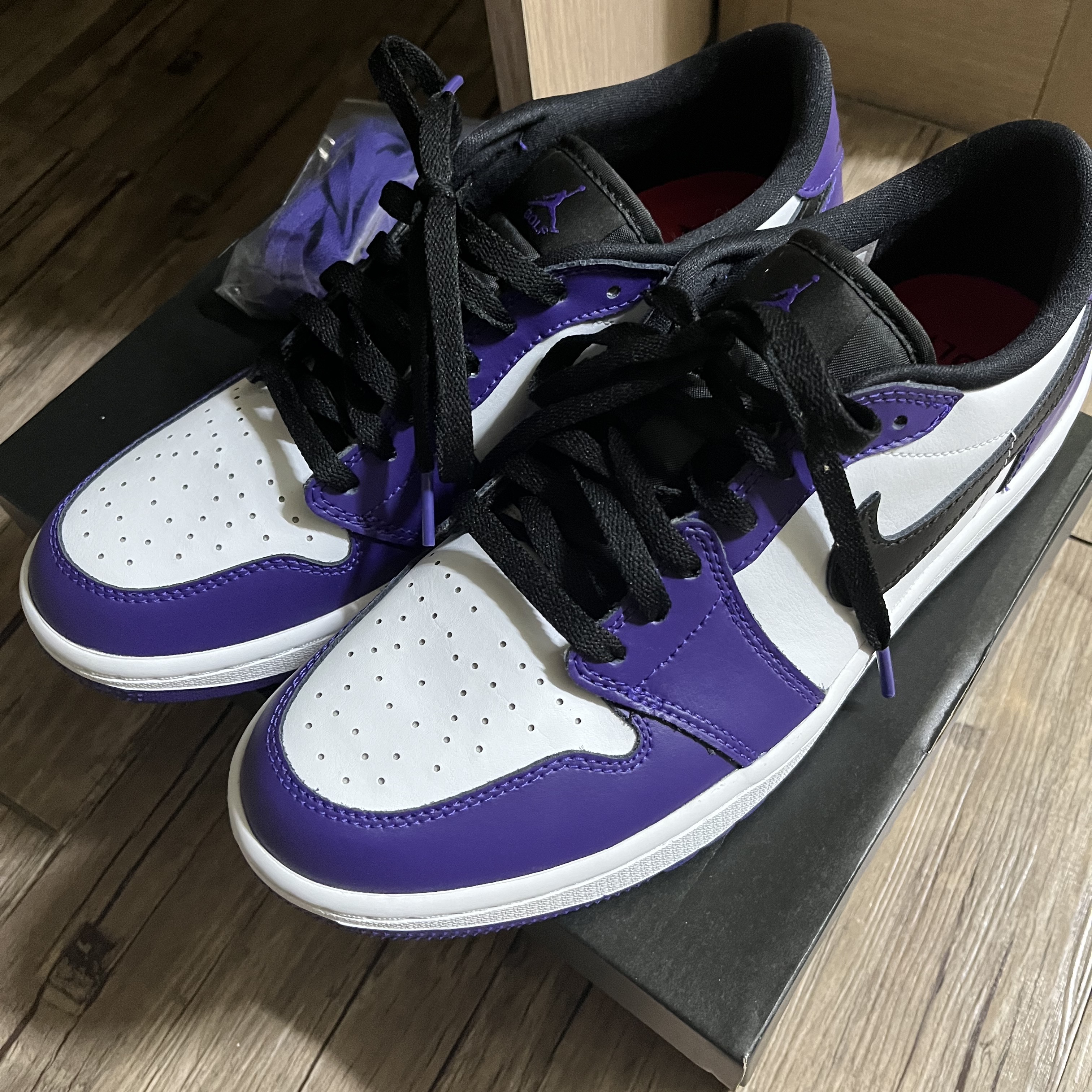 Jordan 1 Low Golf Court Purple 착용 스타일