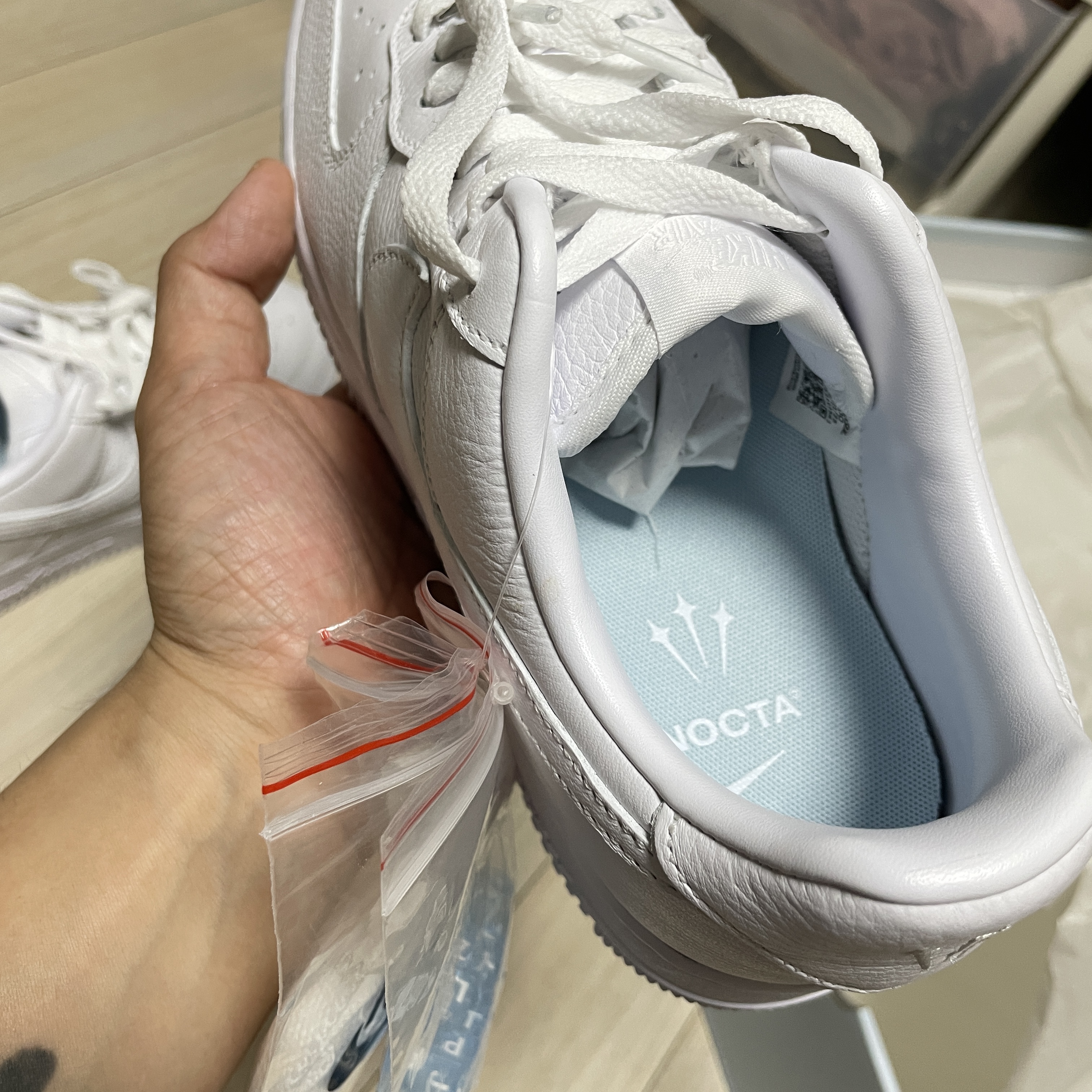 Nike x Drake Nocta Air Force 1 Low SP Certified Lover Boy White 착용 스타일 - 1