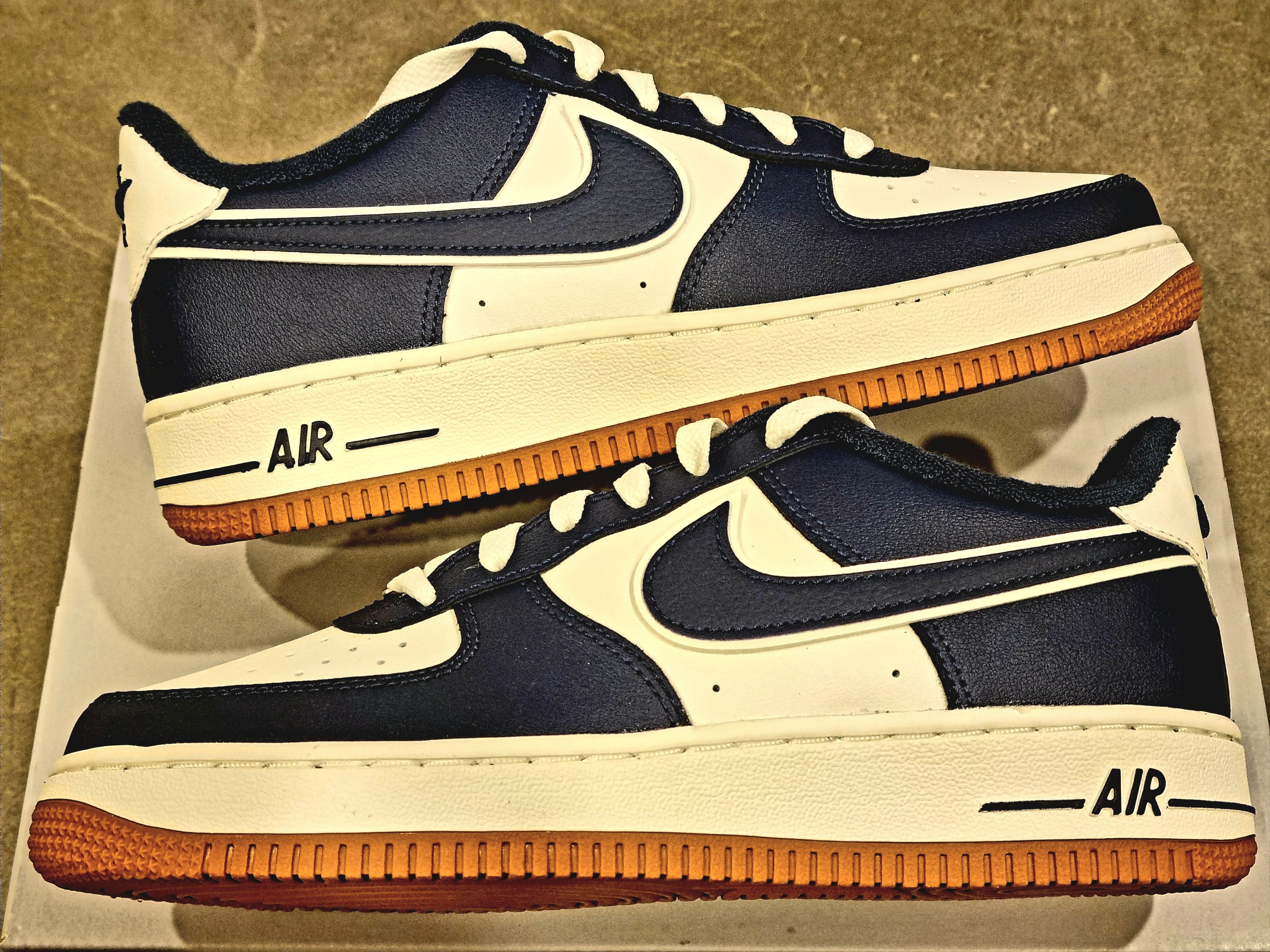 (GS) Nike Air Force 1 LV8 3 Midnight Navy 착용 스타일 - 3