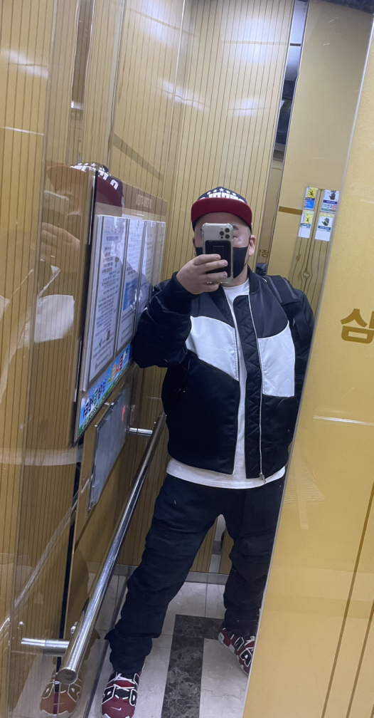 KREAM 프로필 이미지