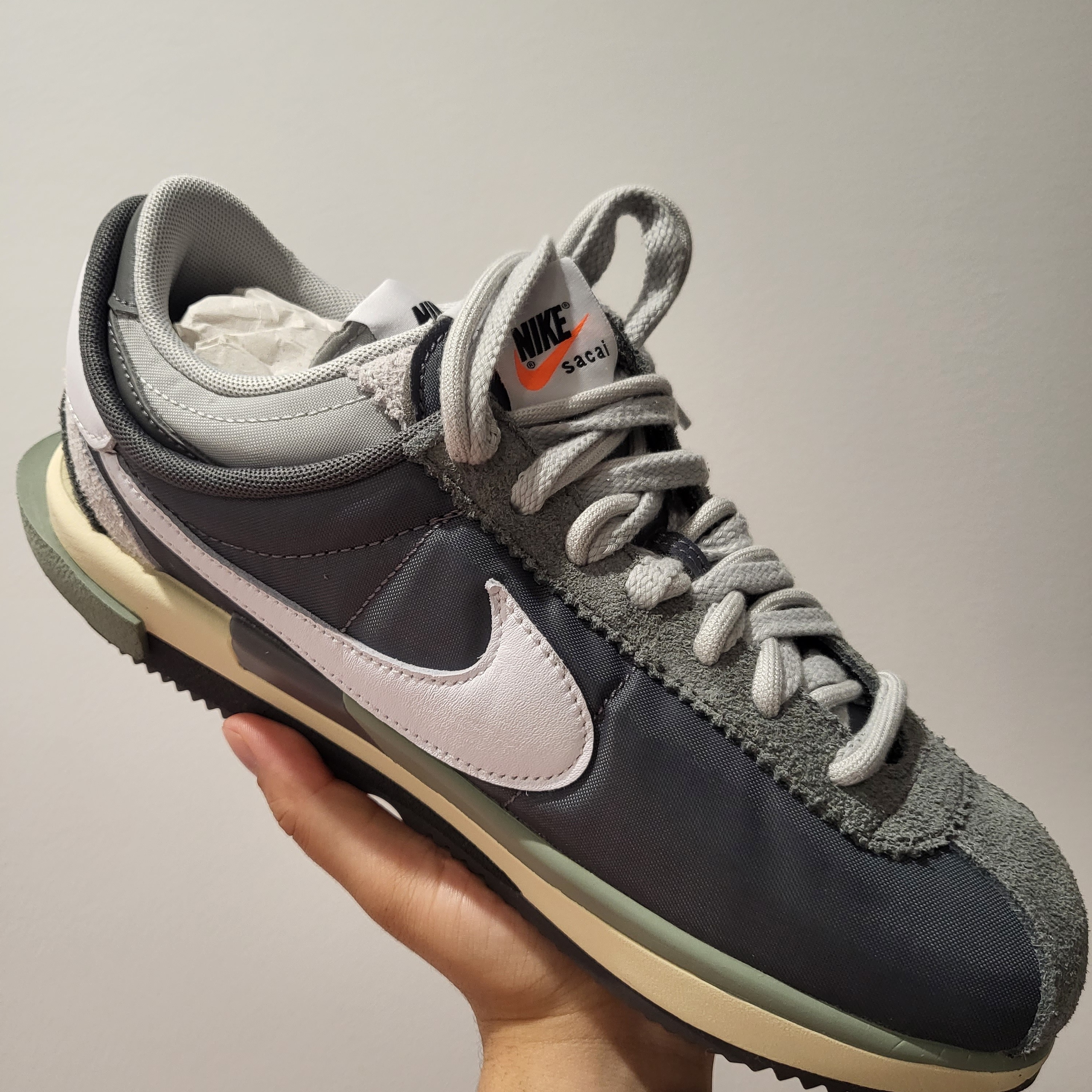 Nike x Sacai Zoom Cortez SP Iron Grey 착용 스타일 - 1
