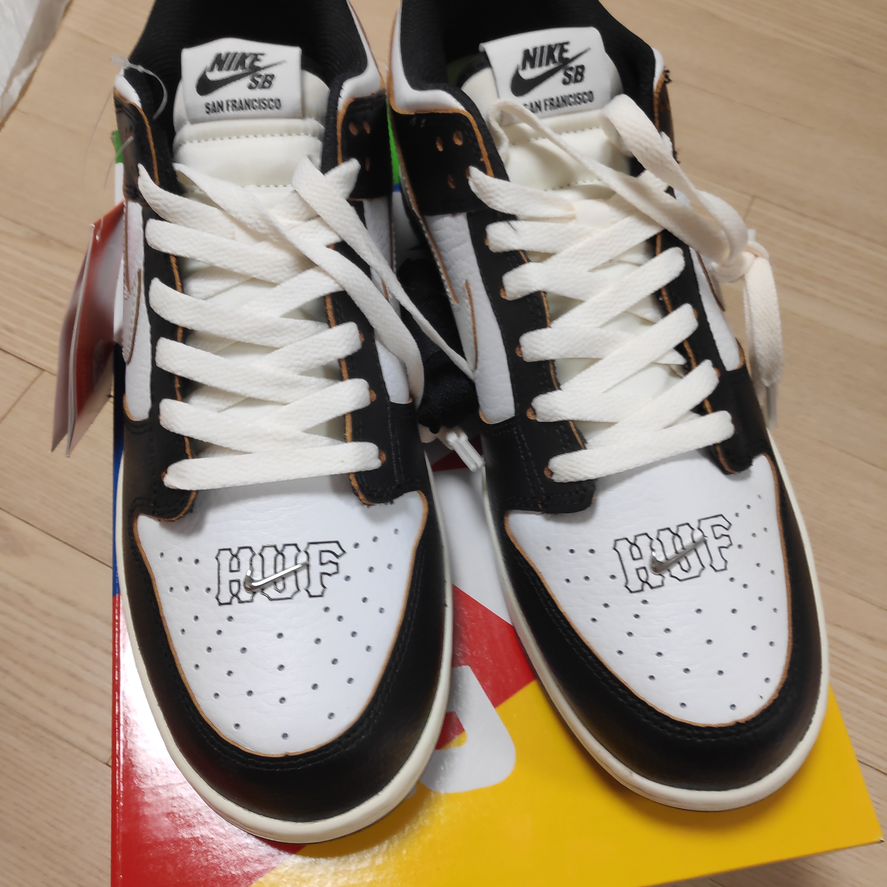 Nike x HUF SB Dunk Low San Francisco 착용 스타일 - 3