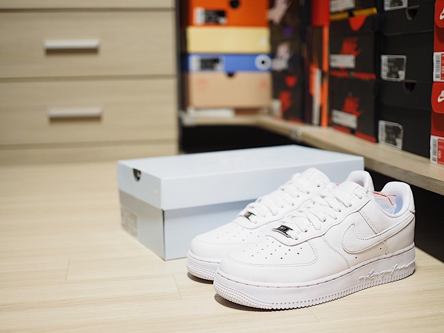 Nike x Drake Nocta Air Force 1 Low SP Certified Lover Boy White 착용 스타일 - 1
